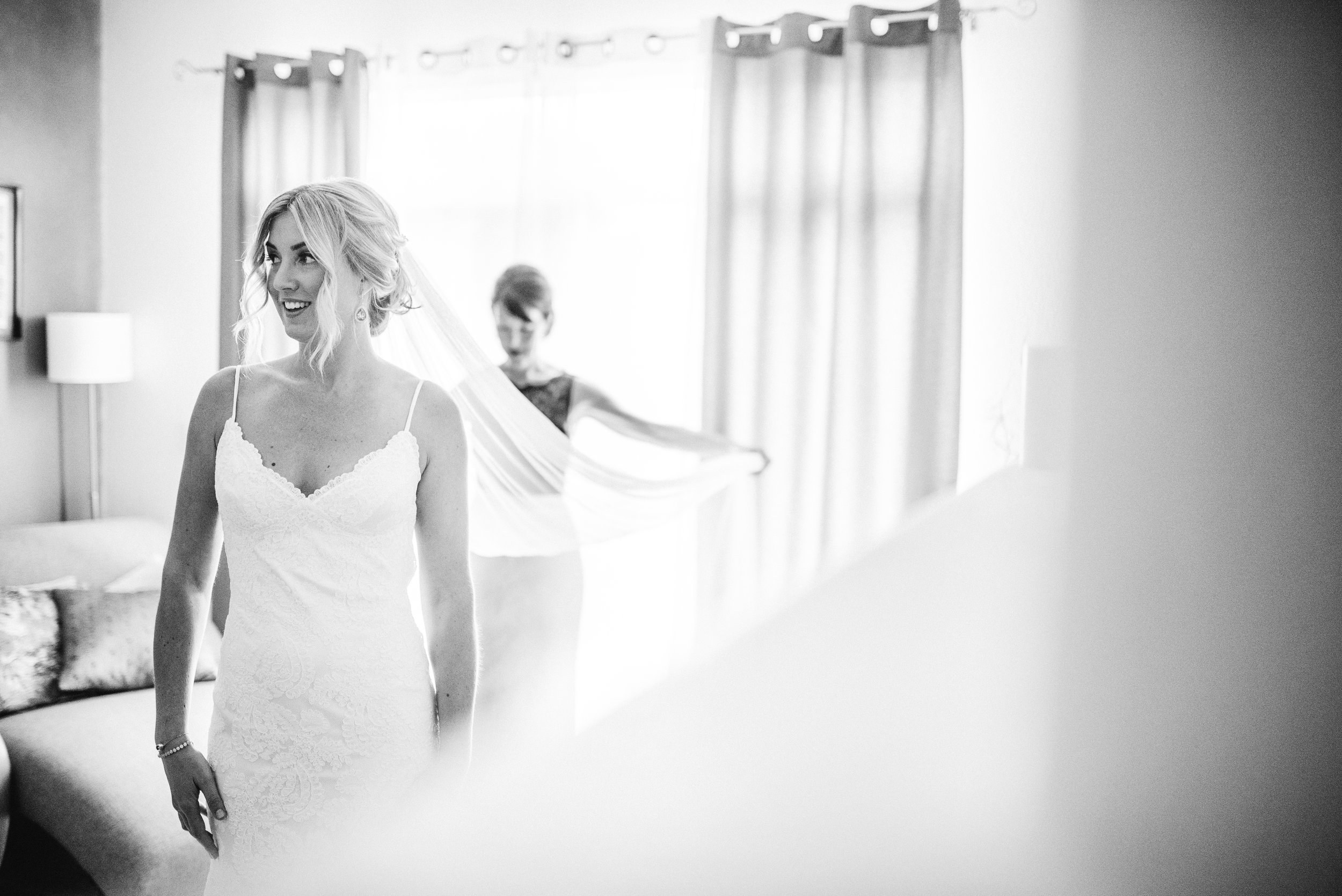 Denver Museum of Nature and Science Wedding - The Overwhelmed Bride Wedding Blog