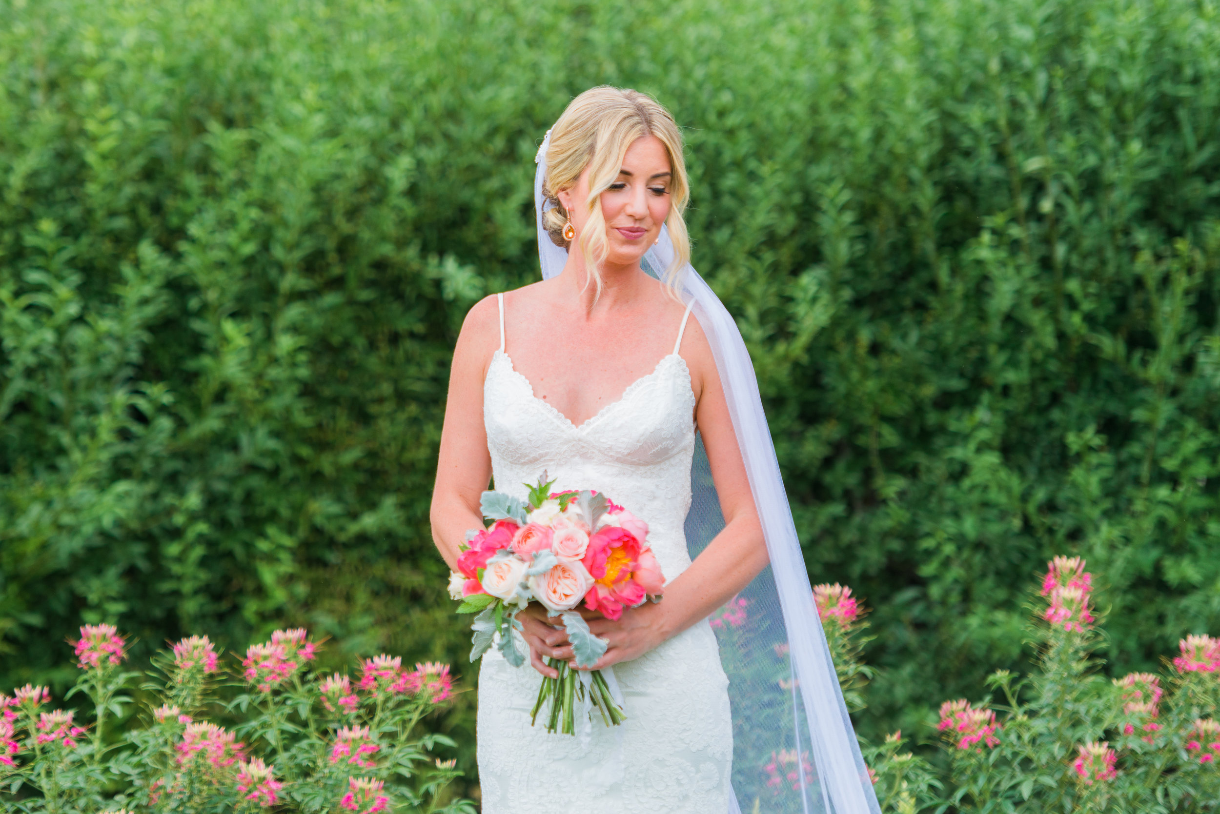 Denver Museum of Nature and Science Wedding - The Overwhelmed Bride Wedding Blog