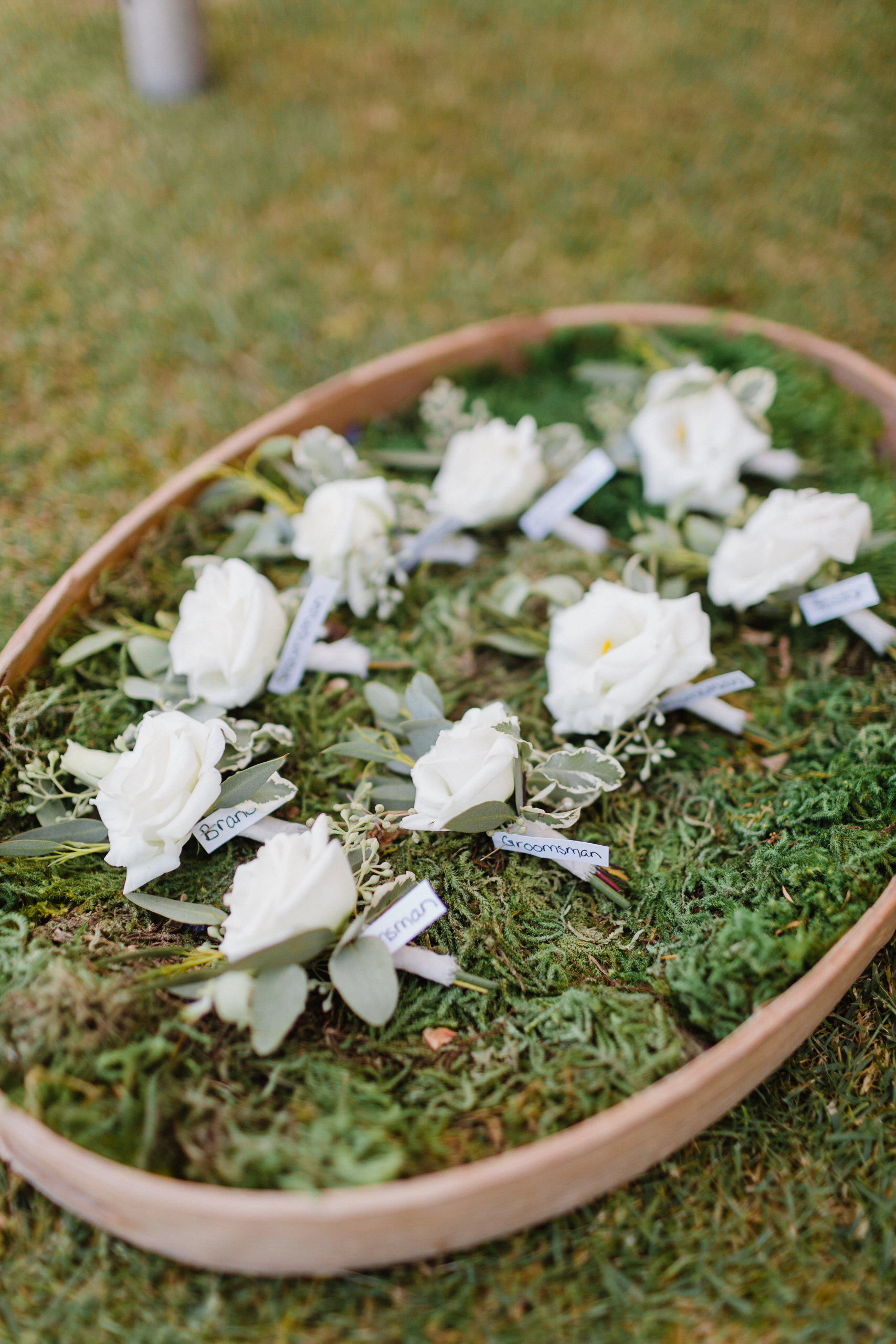 Rustic Wedding Decor - Raspberry Ridge Golf Course Wedding — The Overwhelmed Bride Wedding Blog