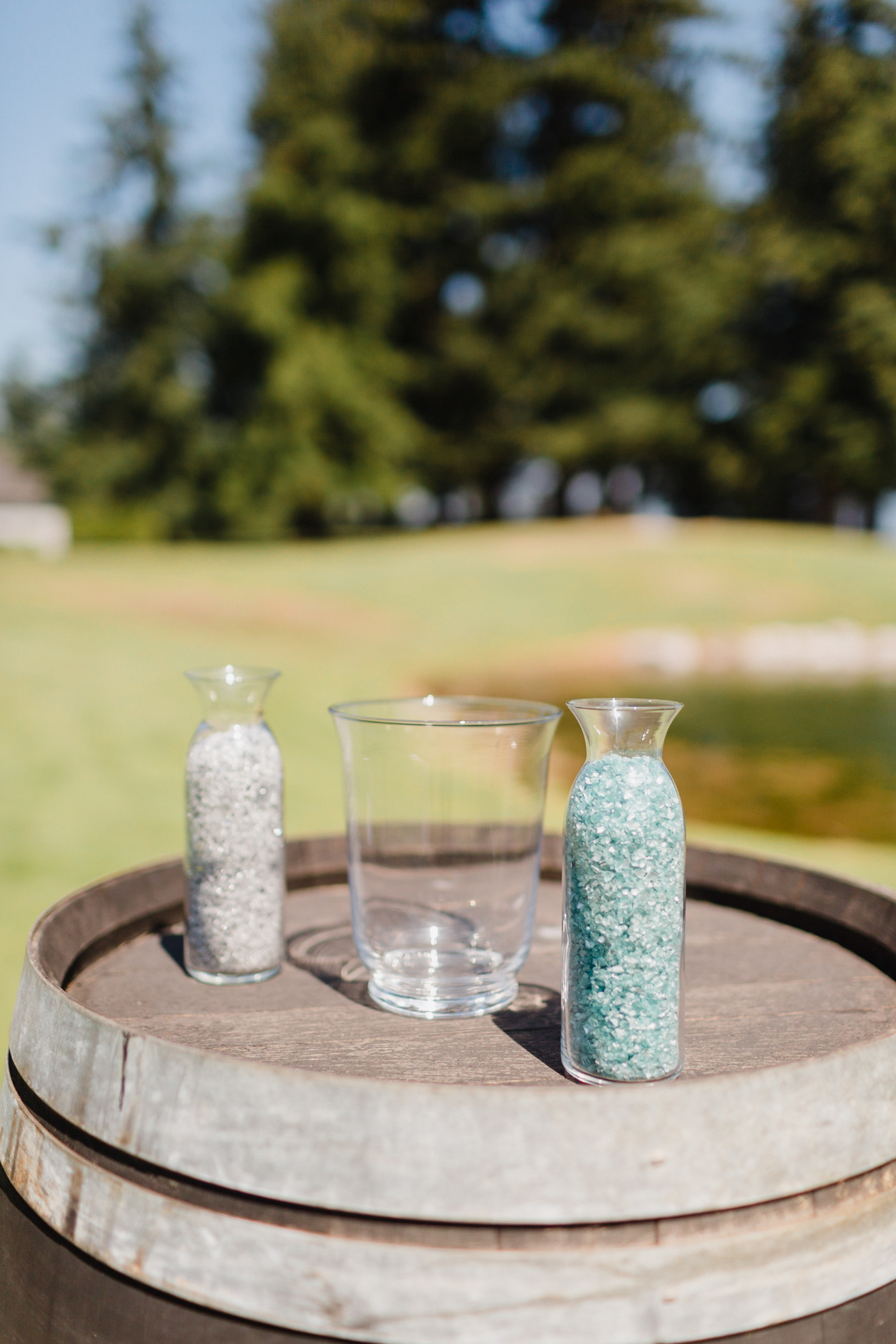 Rustic Wedding Decor - Raspberry Ridge Golf Course Wedding — The Overwhelmed Bride Wedding Blog