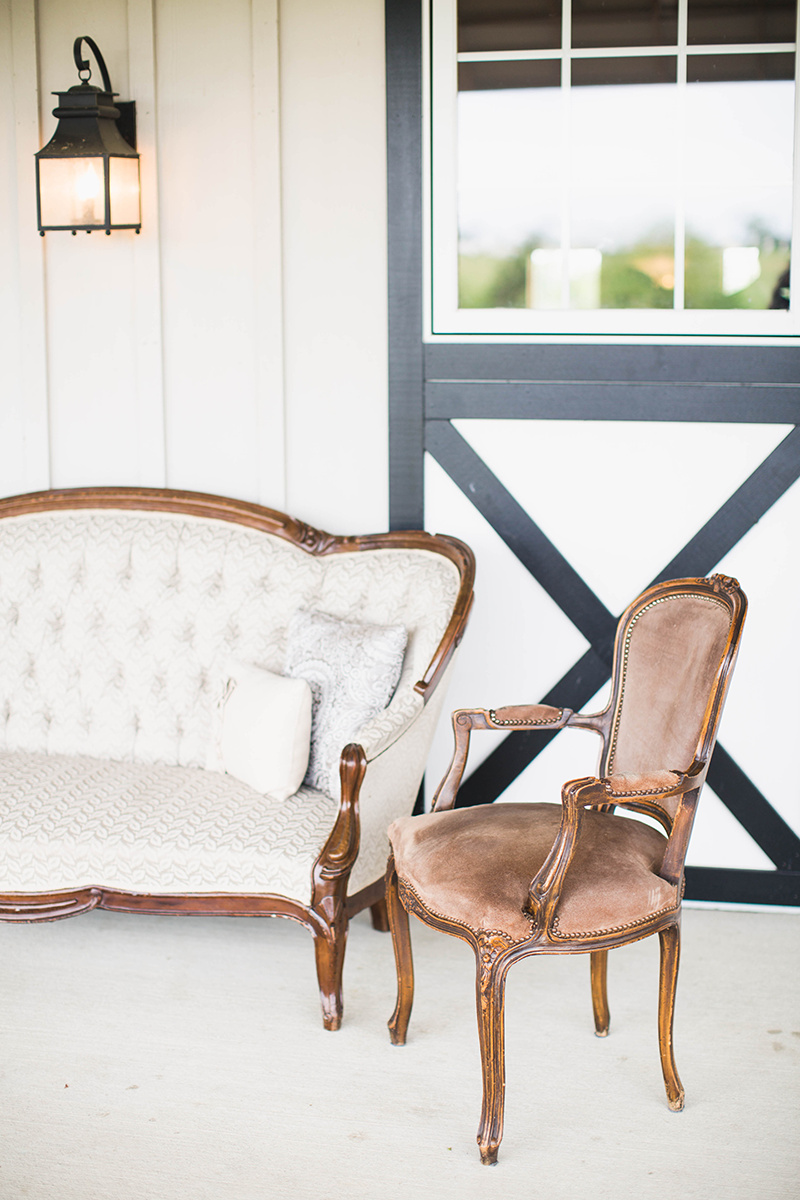 A Blush + White Shadow Creek Virgina Wedding — The Overwhelmed Bride Wedding Blog