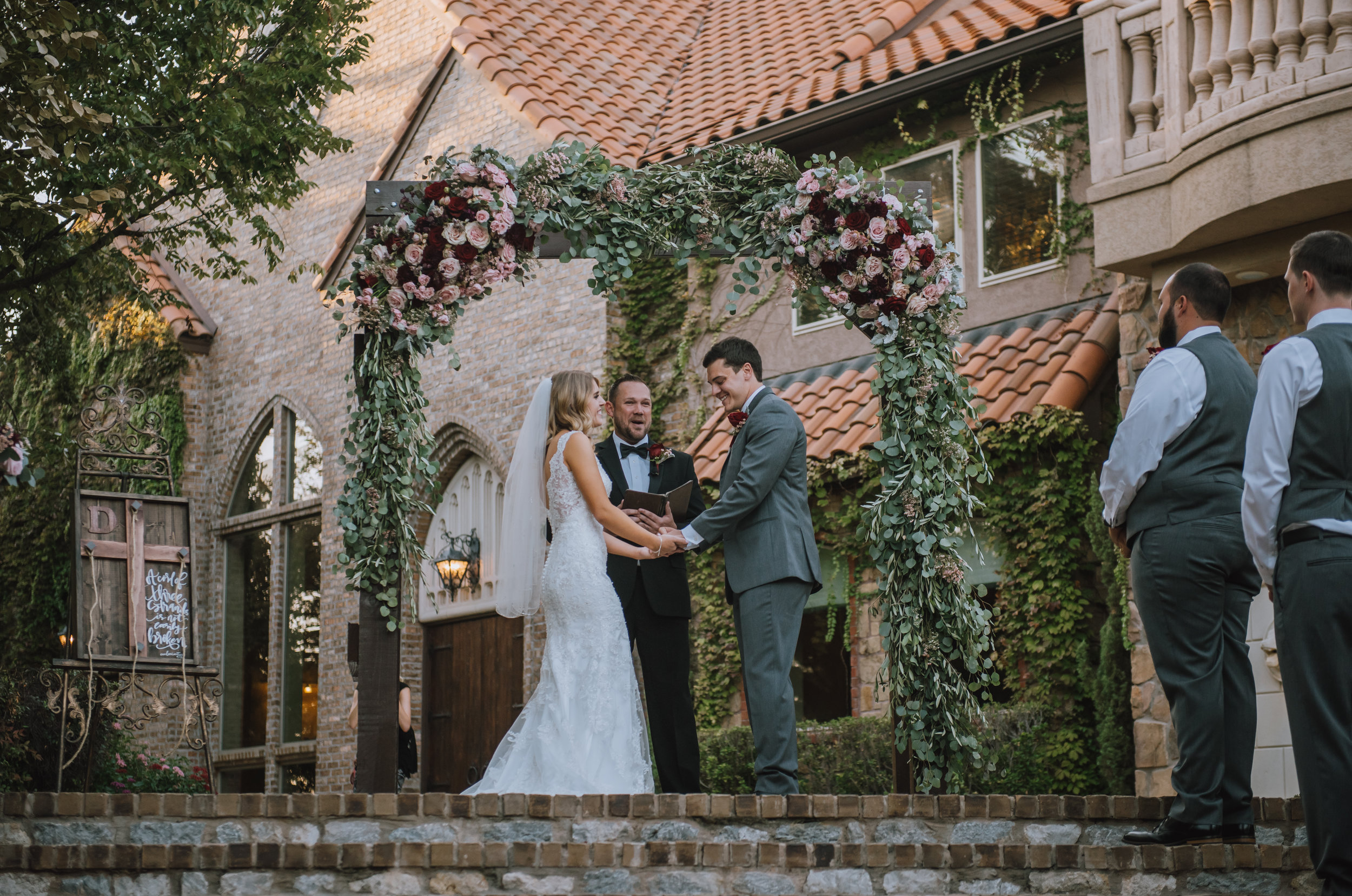 Boho Fall Texas Wedding - Fall Wedding Colors — The Overwhelmed Bride Wedding Blog