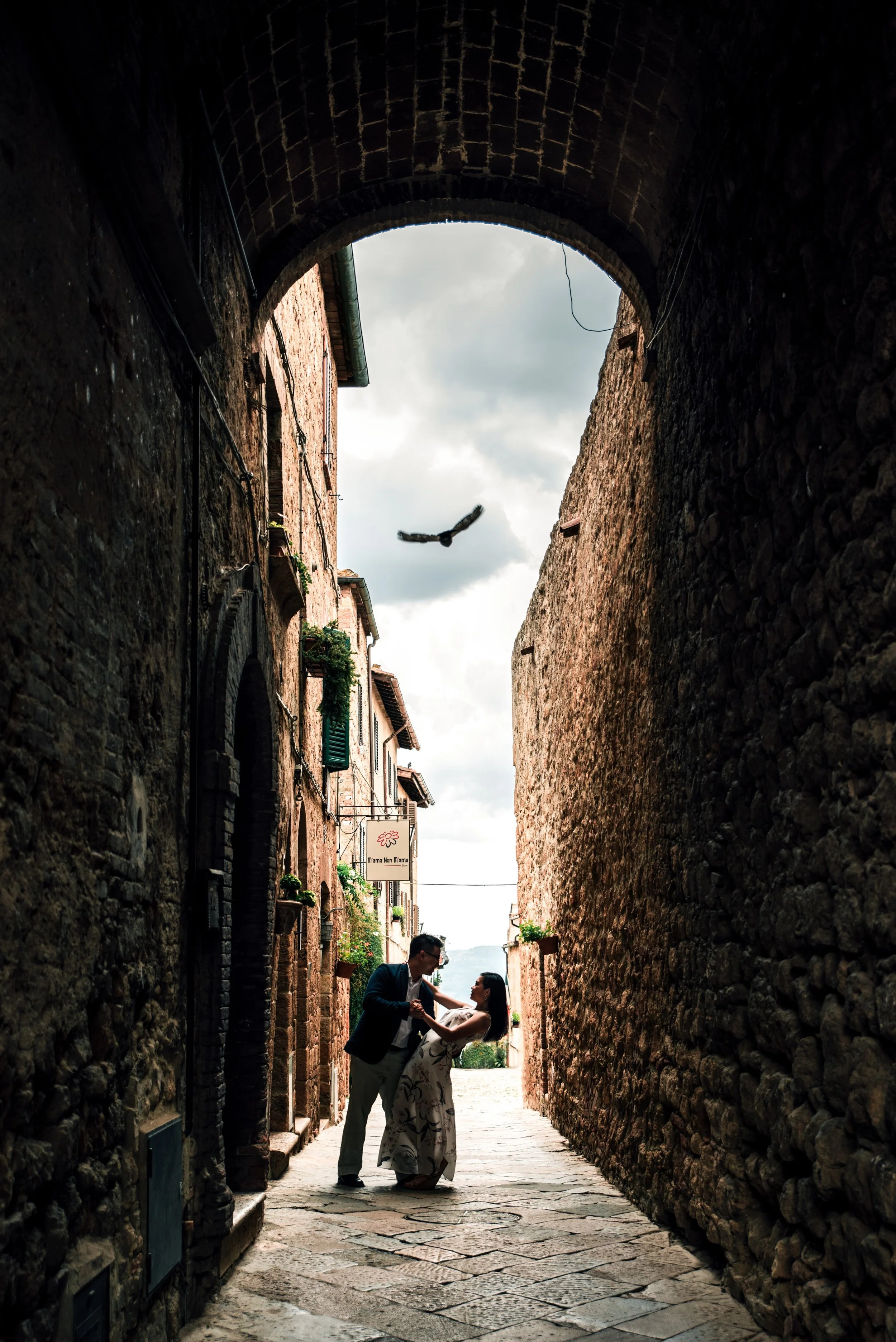 Italy Engagement Photos - Florence, Tuscany, Positano, Amalfi Coast — The Overwhelmed Bride Wedding Blog