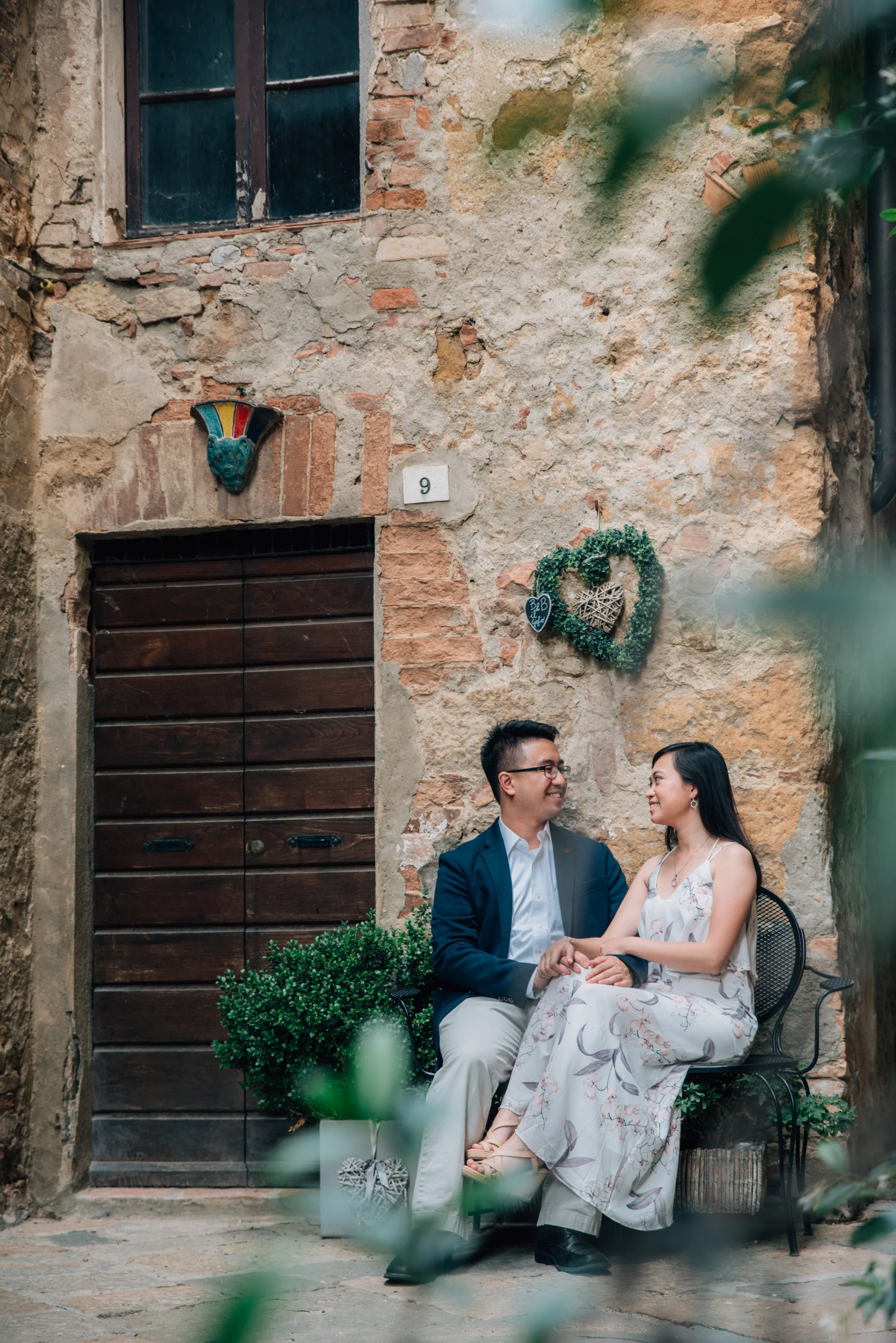 Italy Engagement Photos - Florence, Tuscany, Positano, Amalfi Coast — The Overwhelmed Bride Wedding Blog