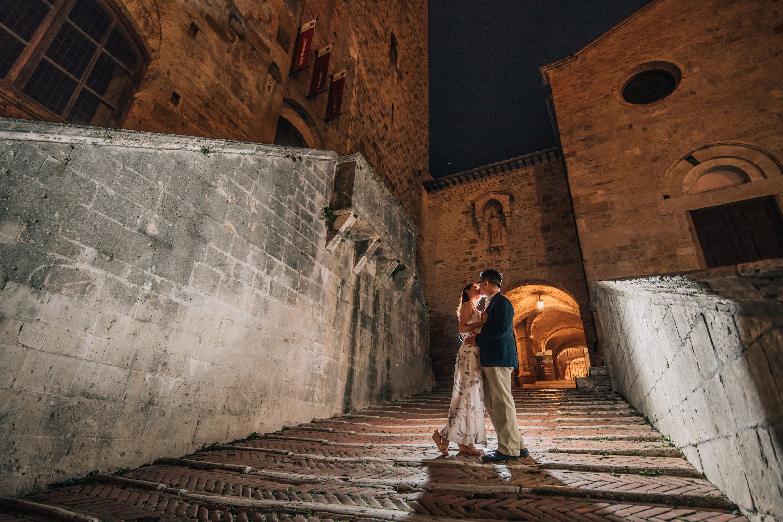 Italy Engagement Photos - Florence, Tuscany, Positano, Amalfi Coast — The Overwhelmed Bride Wedding Blog