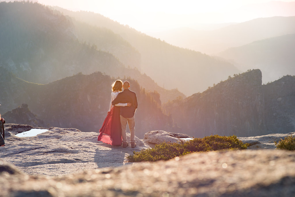Yosemite Engagement Photos — The Overwhelmed Bride Wedding Blog