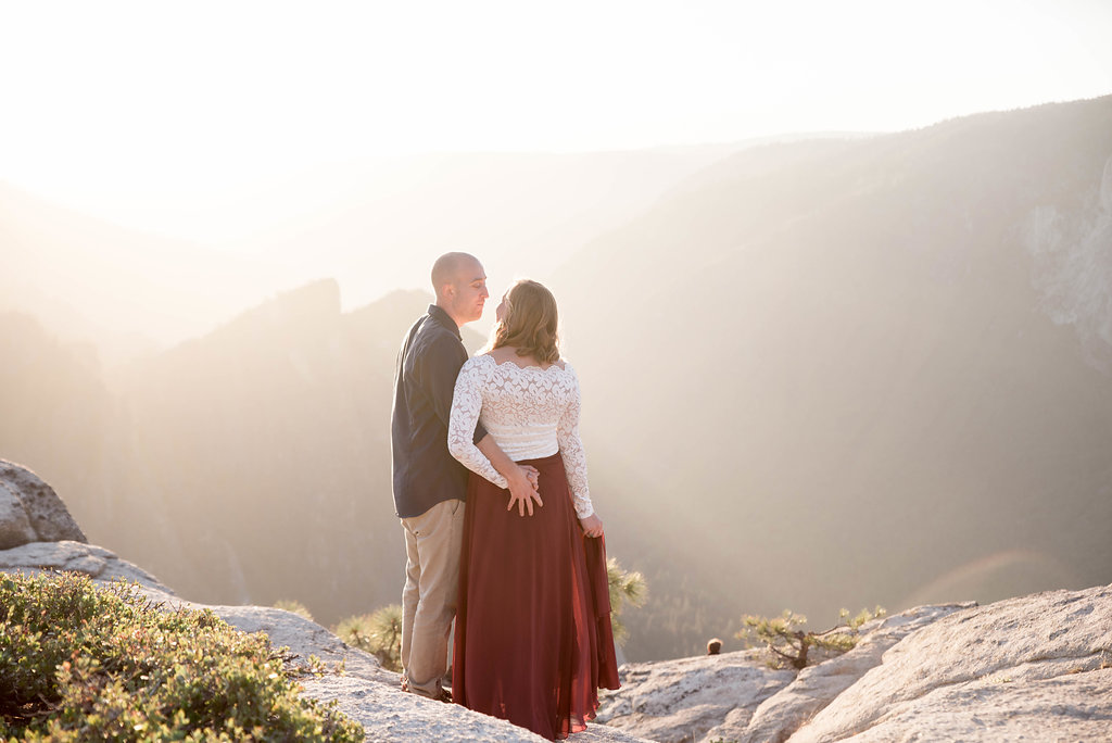 Yosemite Engagement Photos — The Overwhelmed Bride Wedding Blog