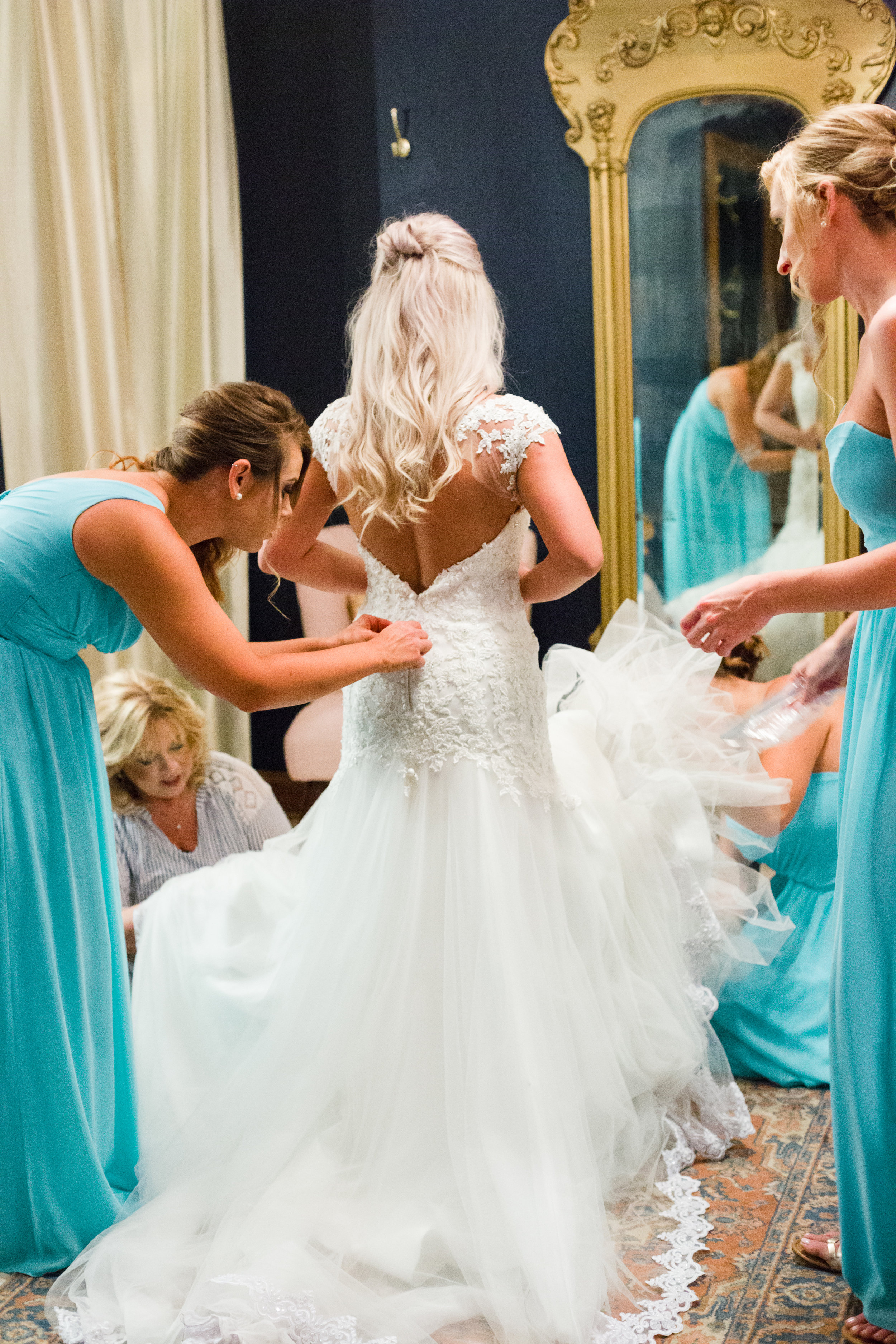 Knoxville Wedding Venue — The Overwhelmed Bride Wedding Blog