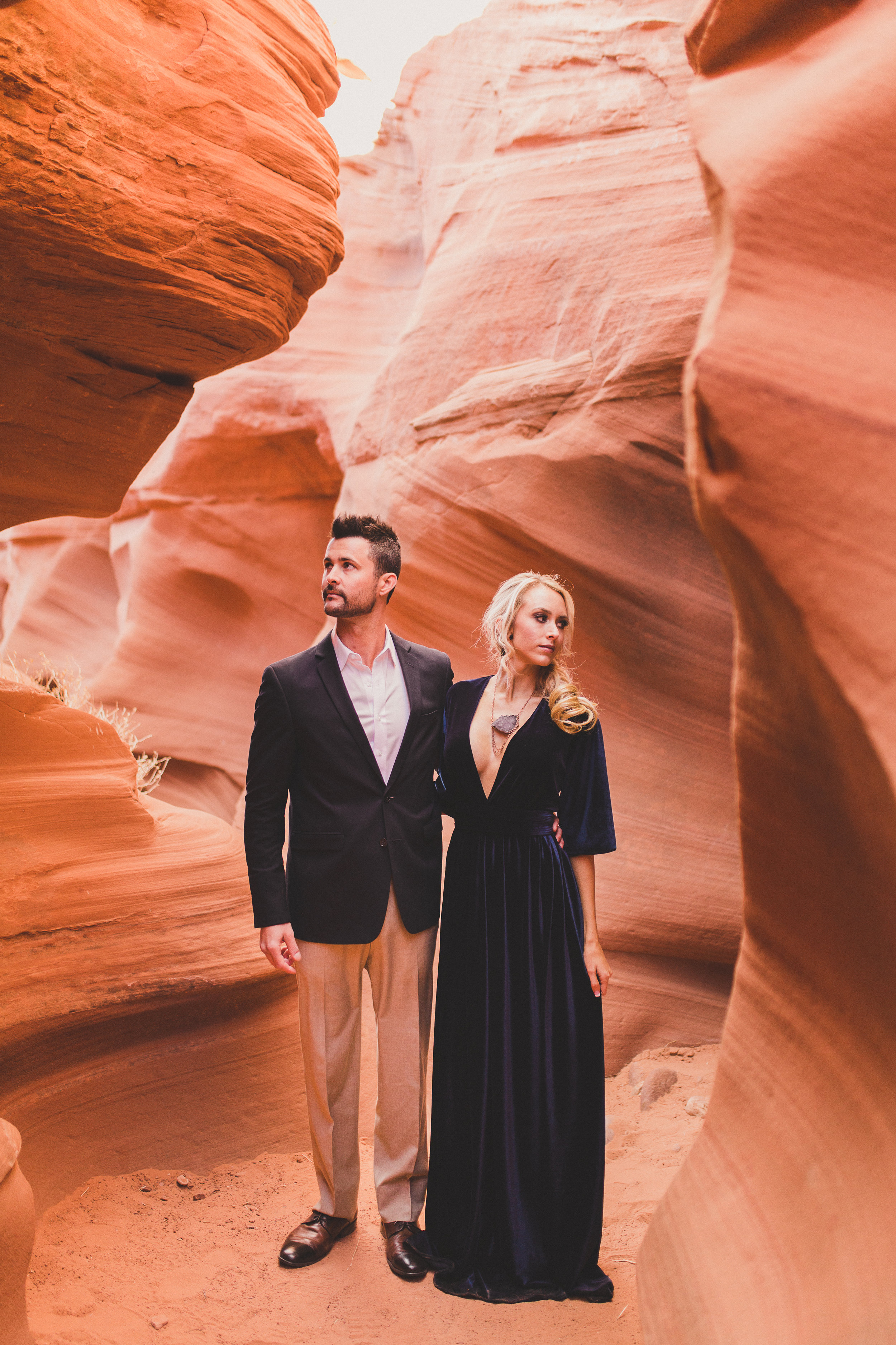 Gorgeous Las Vegas Engagement Photos — The Overwhelmed Bride Wedding Blog