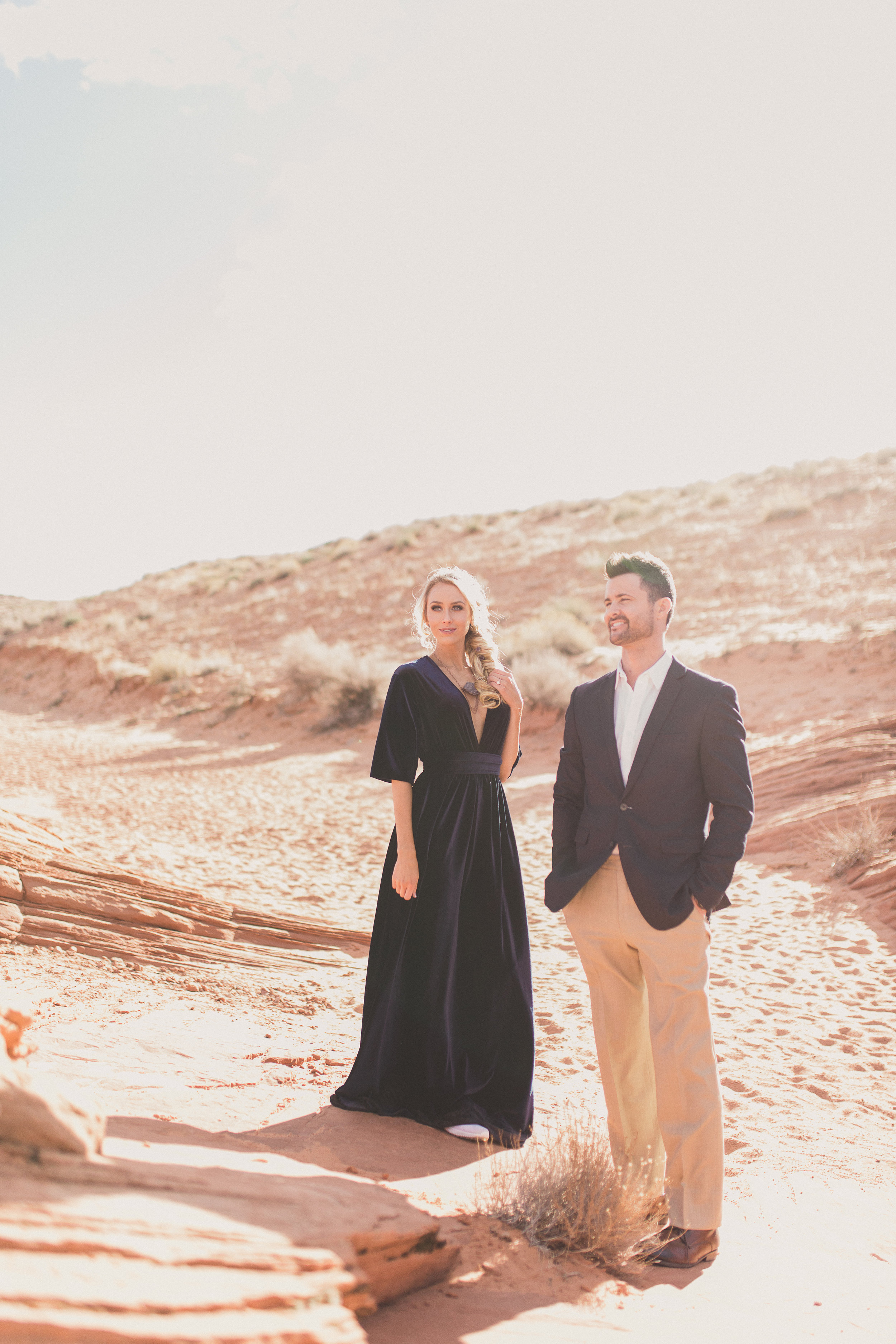 Gorgeous Las Vegas Engagement Photos — The Overwhelmed Bride Wedding Blog