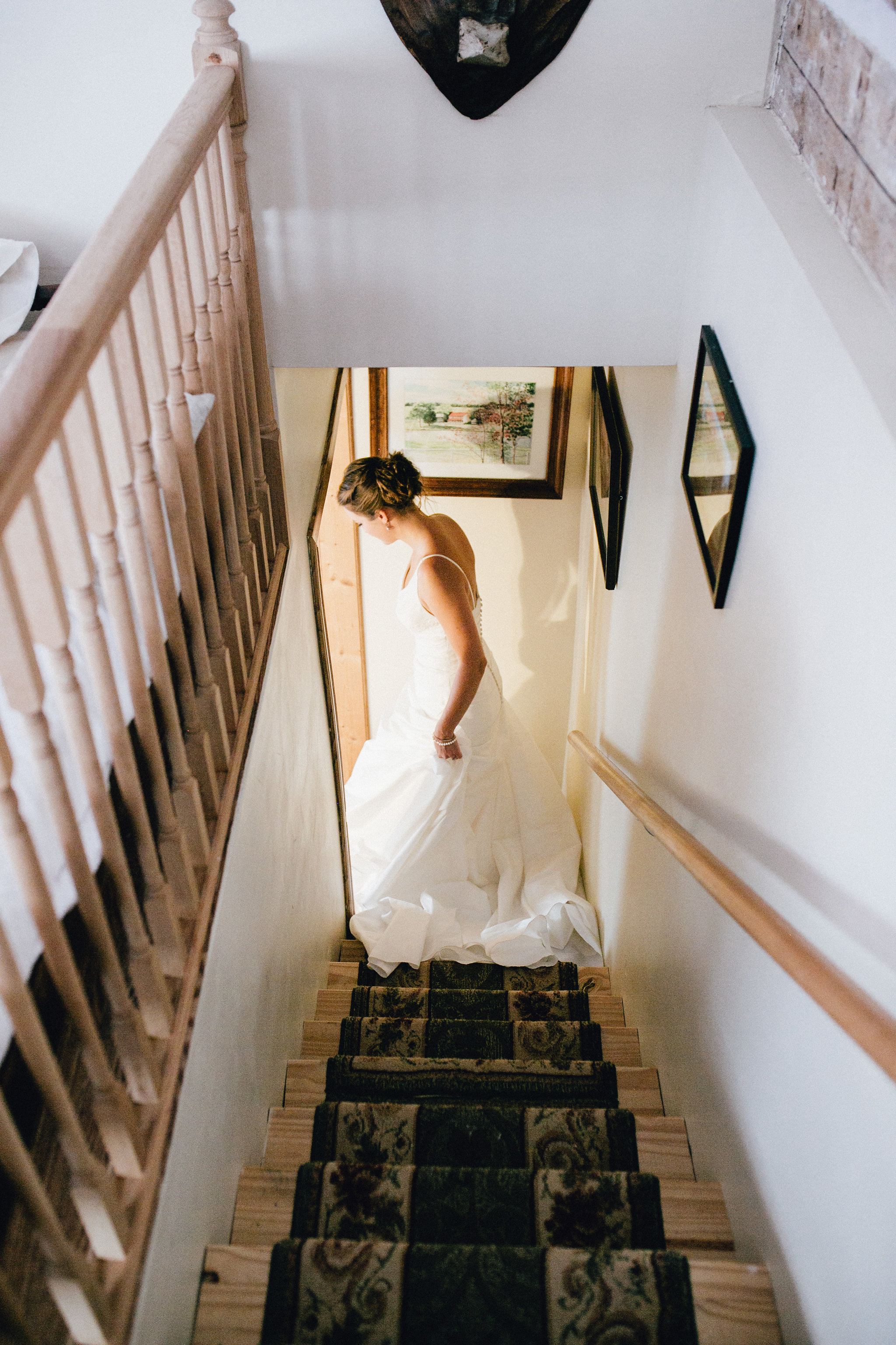 Simplistic Vintage Wedding — The Overwhelmed Bride Wedding Blog