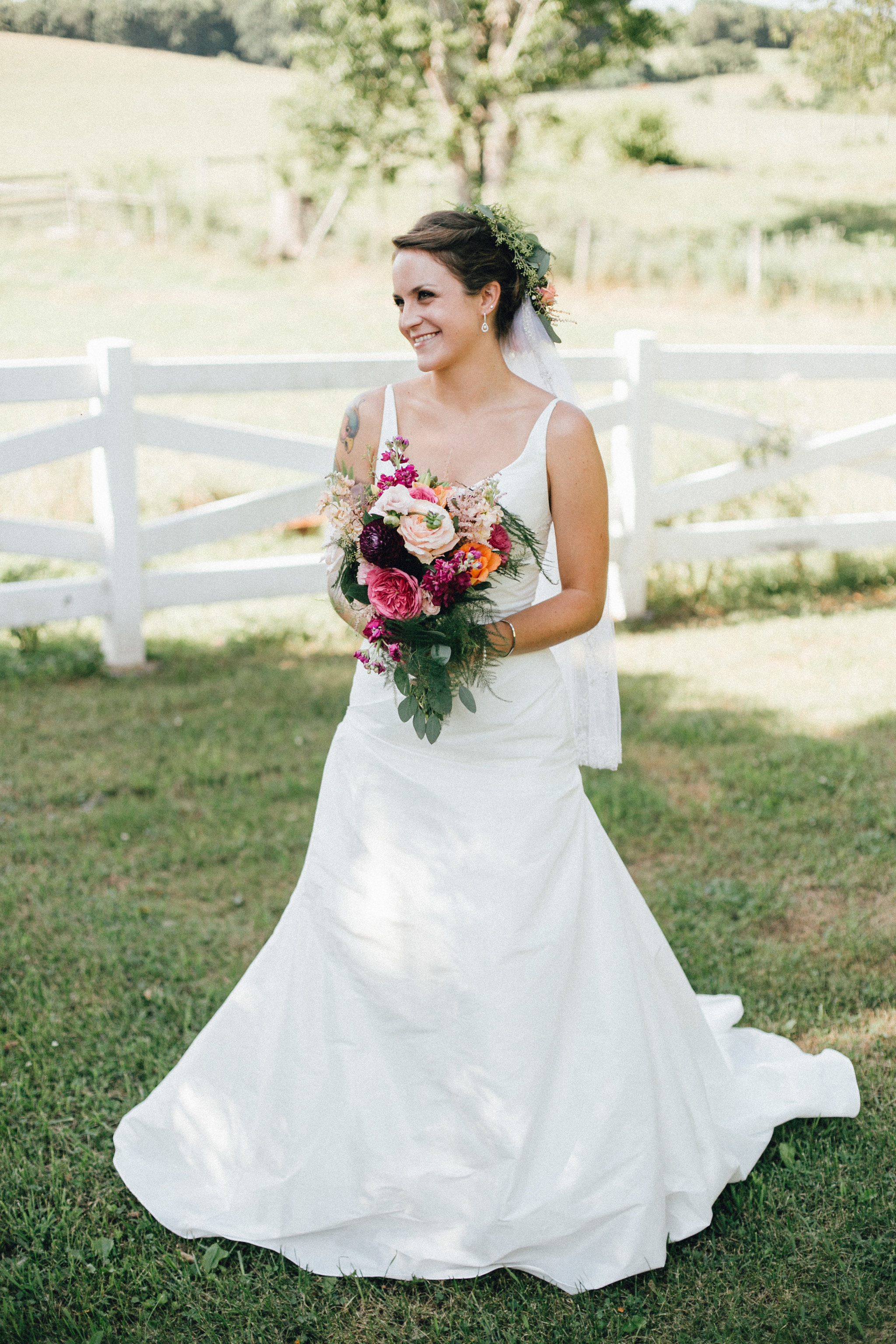 Simplistic Vintage Wedding — The Overwhelmed Bride Wedding Blog