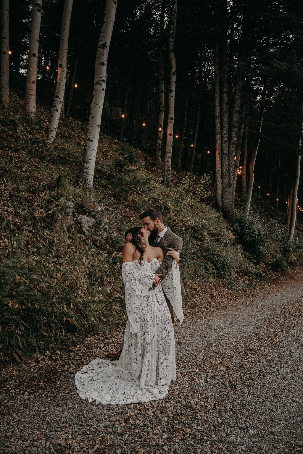 A Blackstone Rivers Ranch Colorado Wedding — The Overwhelmed Bride Wedding Blog