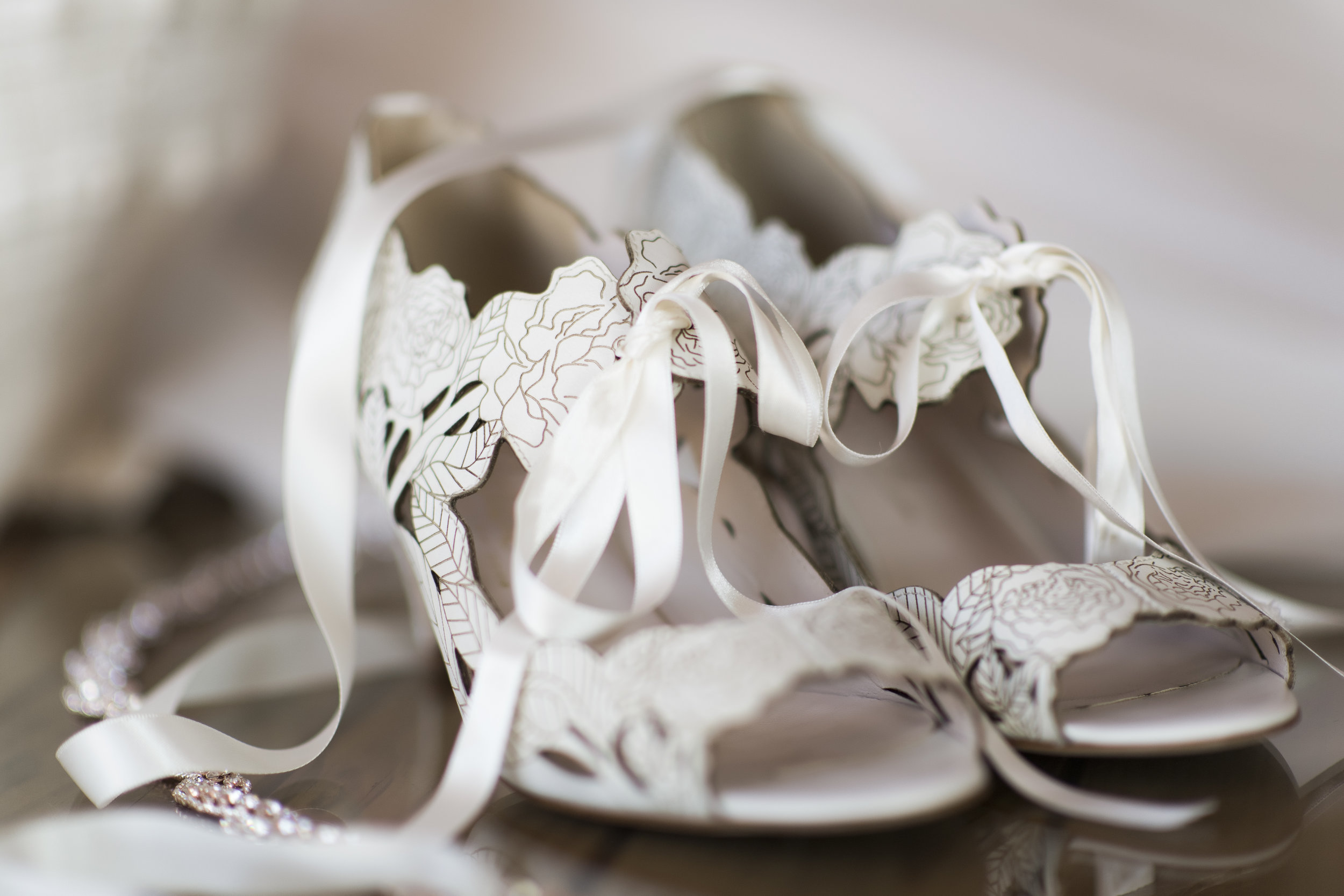 Penascola, Florida Palafox House Wedding - Brunch Wedding - The Overwhelmed Bride Wedding Blog