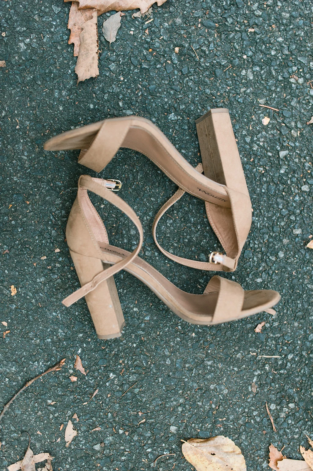 A North Georgia Outdoor Elopement - The Overwhelmed Bride Wedding Blog