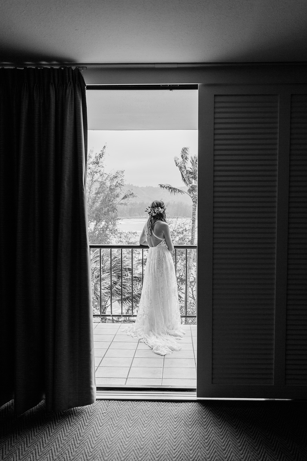 A Turtle Bay Resort Oahu Beach Wedding - The Overwhelmed Bride Wedding Blog