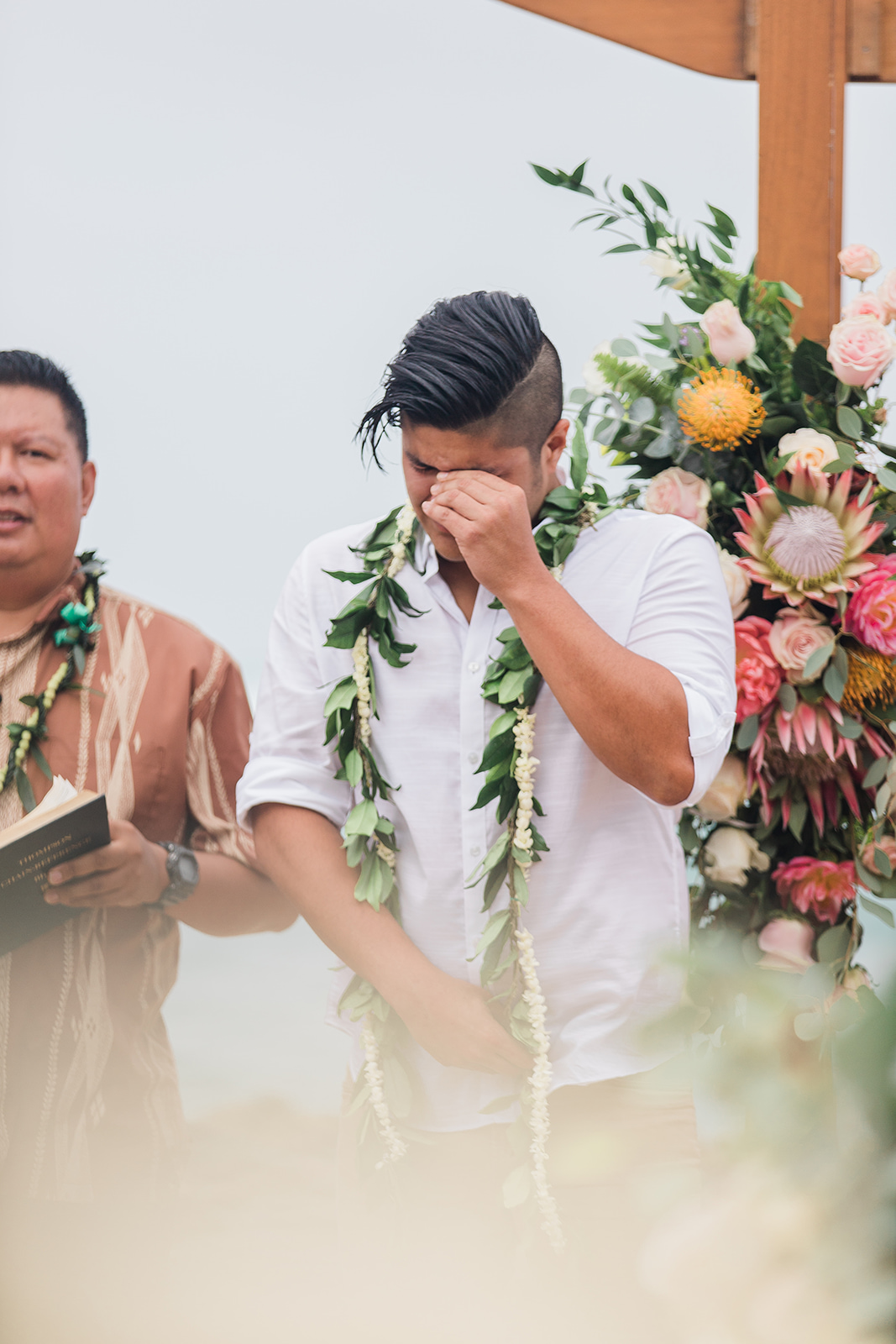 A Turtle Bay Resort Oahu Beach Wedding - The Overwhelmed Bride Wedding Blog