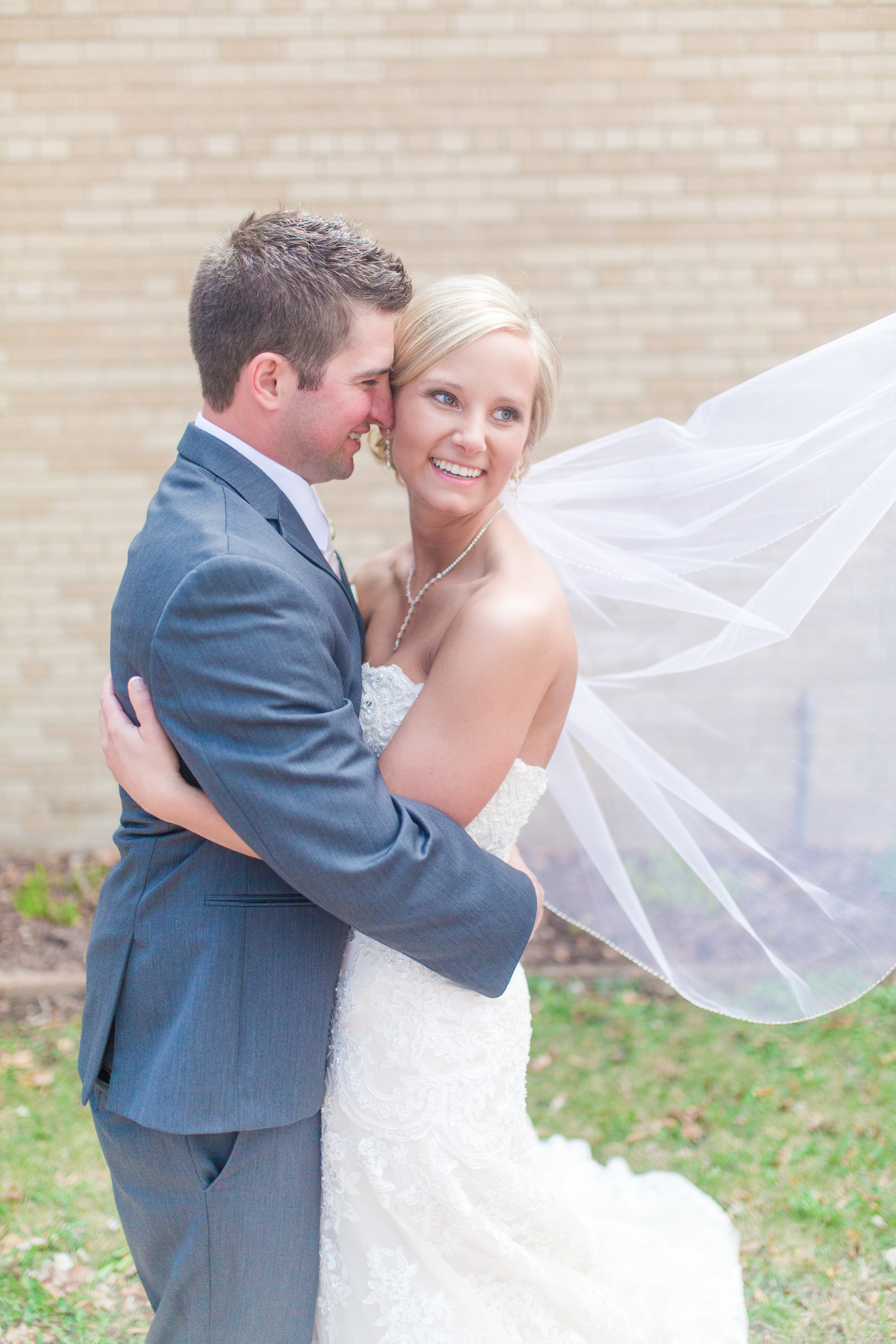 A White + Lilac Romantic Wisconsin Wedding - The Overwhelmed Bride Wedding Blog