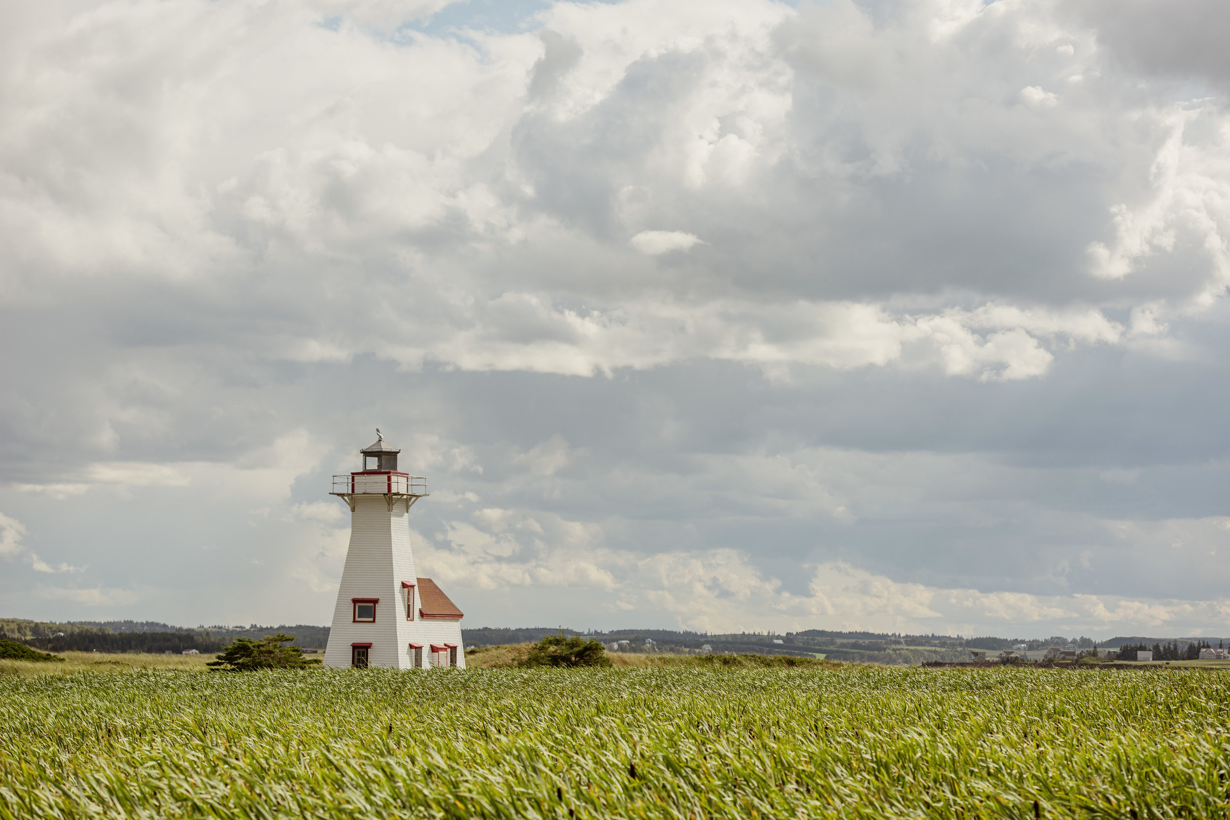 A Prince Edward Island Nova Scotia Wedding - The Overwhelmed Bride Wedding Blog