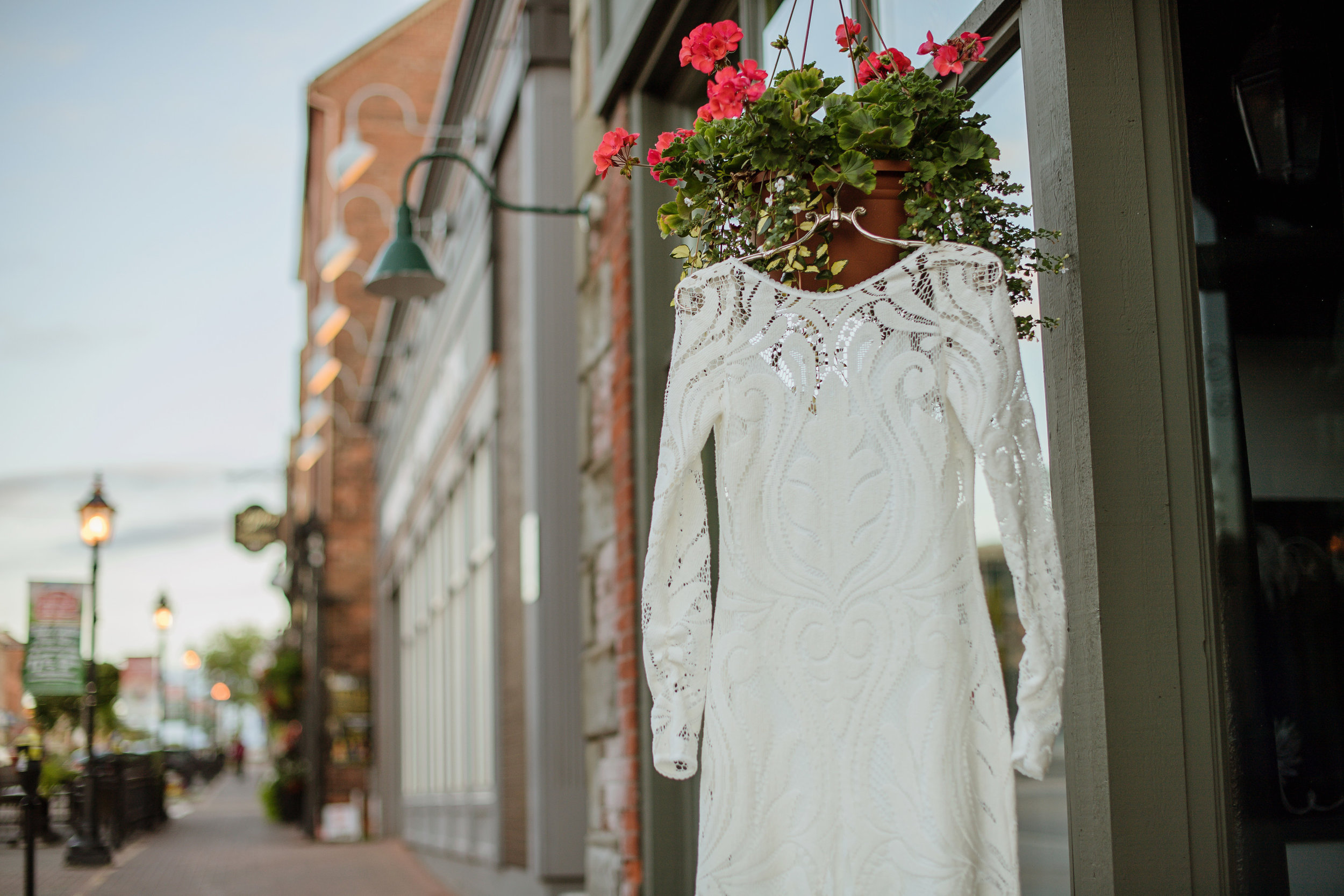 A Prince Edward Island Nova Scotia Wedding - The Overwhelmed Bride Wedding Blog