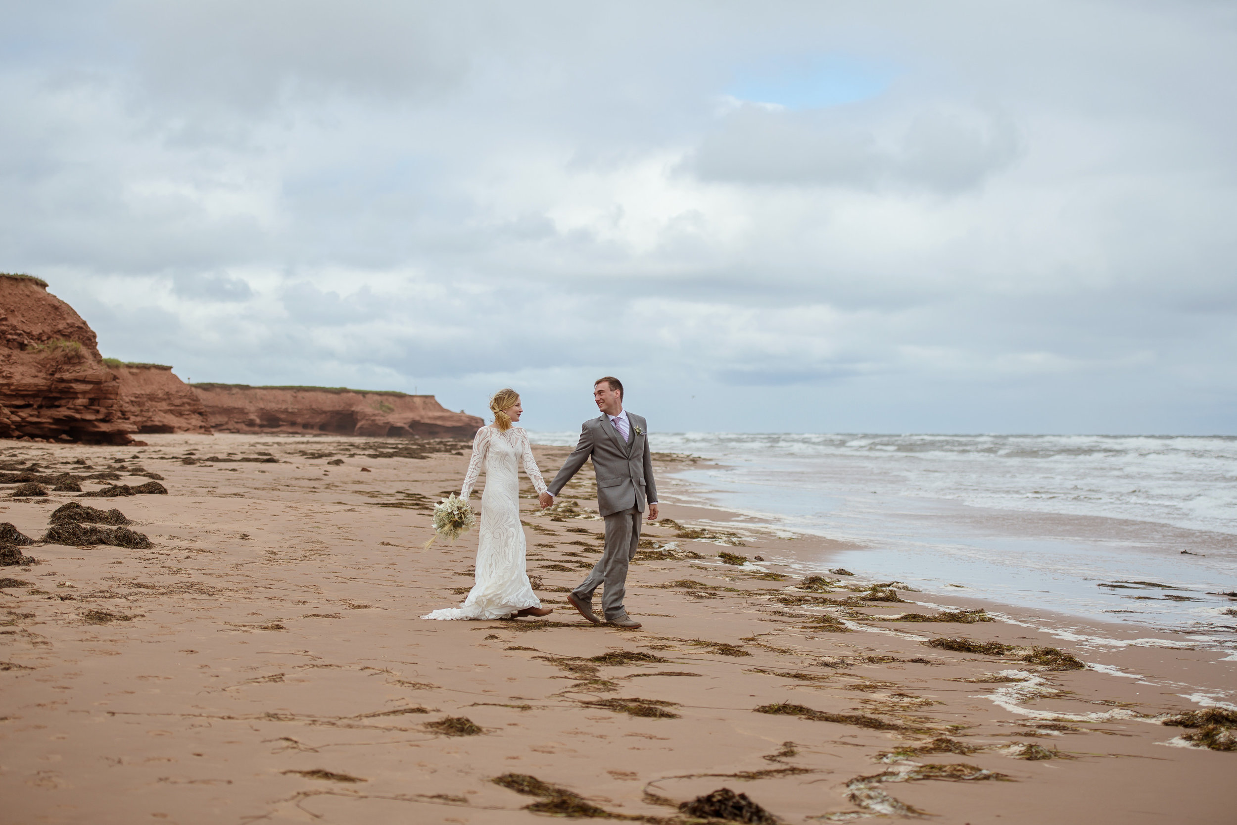 A Prince Edward Island Nova Scotia Wedding - The Overwhelmed Bride Wedding Blog