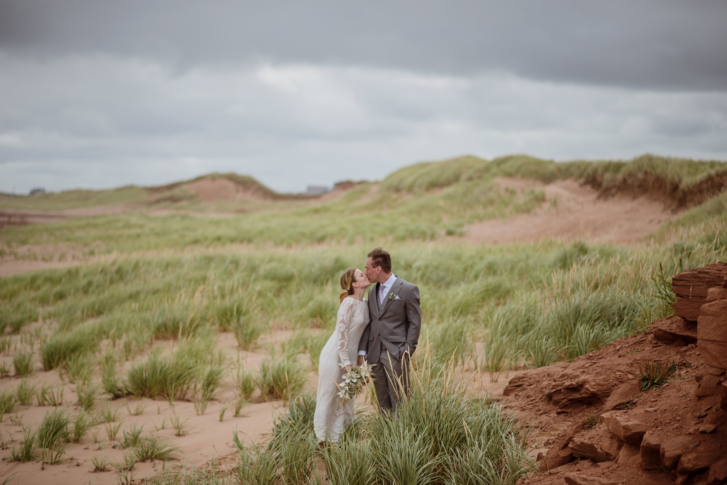 A Prince Edward Island Nova Scotia Wedding - The Overwhelmed Bride Wedding Blog