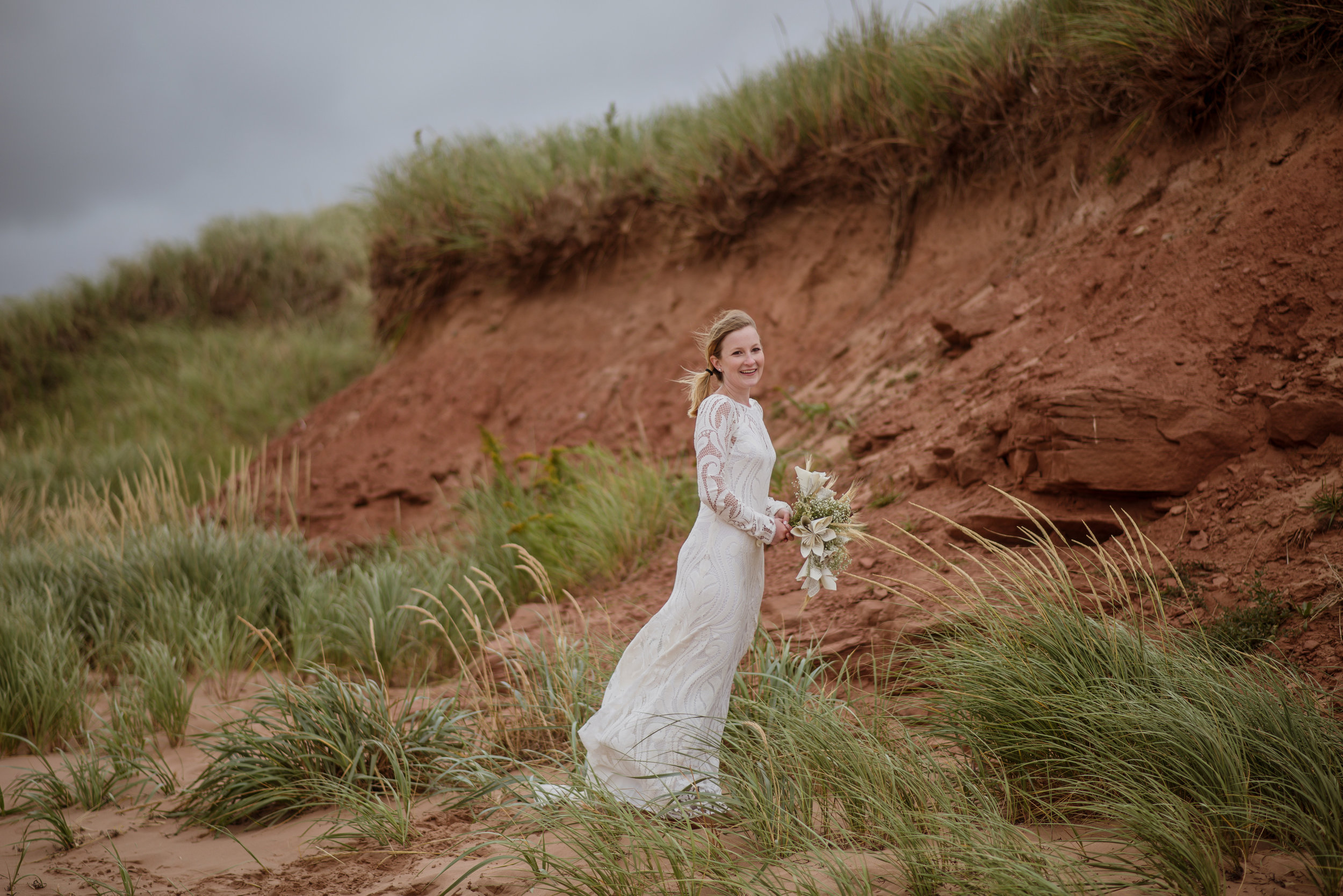 A Prince Edward Island Nova Scotia Wedding - The Overwhelmed Bride Wedding Blog