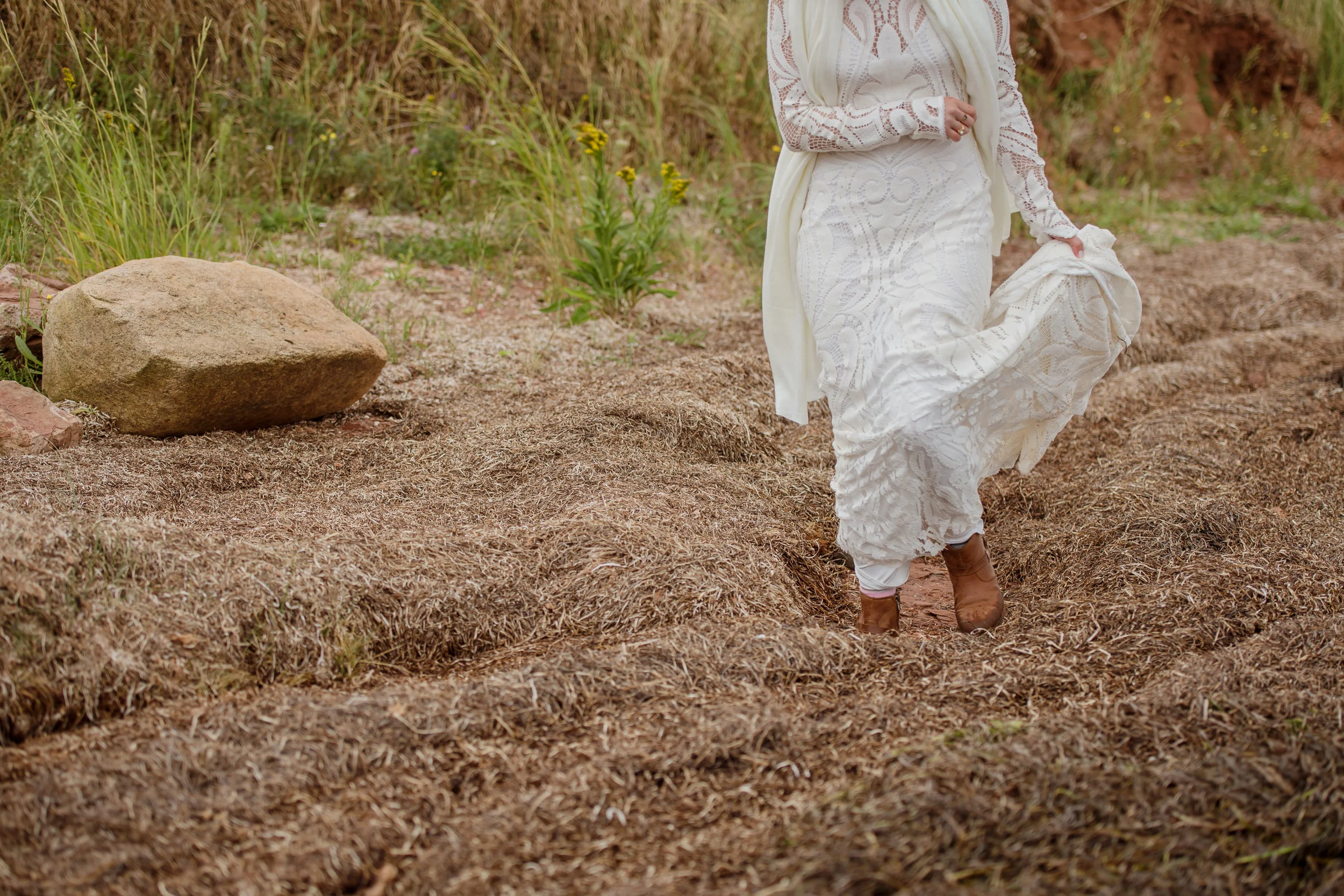 A Prince Edward Island Nova Scotia Wedding - The Overwhelmed Bride Wedding Blog