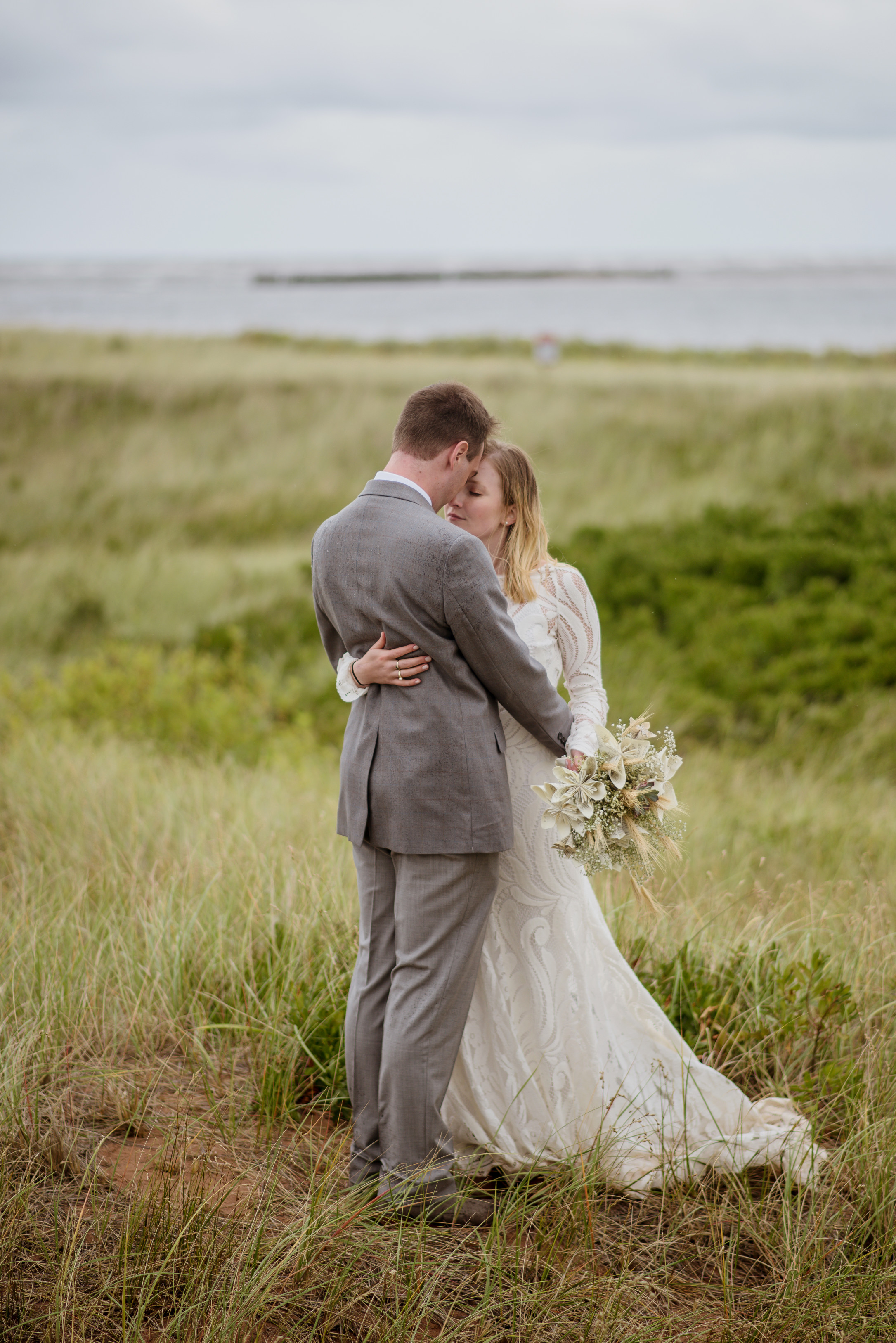 A Prince Edward Island Nova Scotia Wedding - The Overwhelmed Bride Wedding Blog