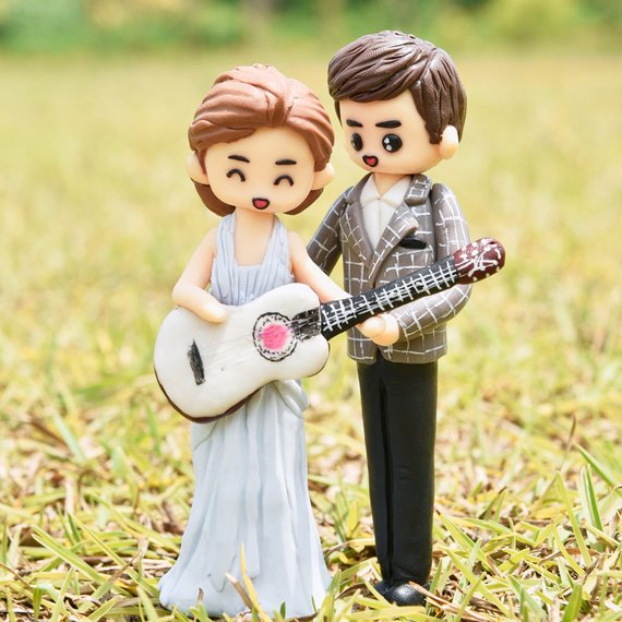 Unique Wedding Cake Toppers - The Overwhelmed Bride Wedding Blog 