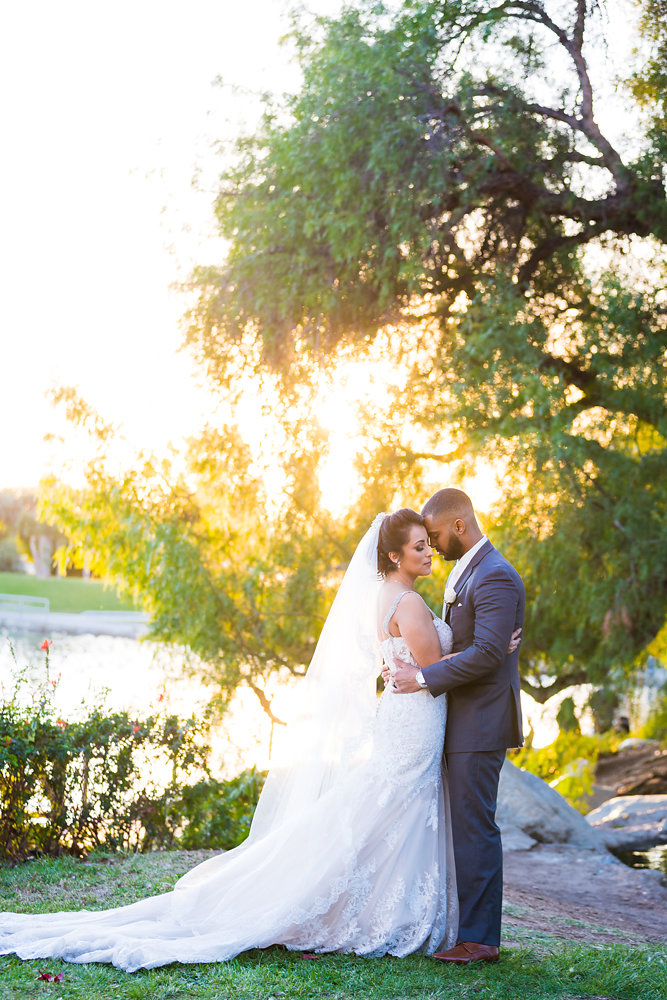 An Intimate Casa De Lago Wedding - The Overwhelmed Bride Wedding Blog