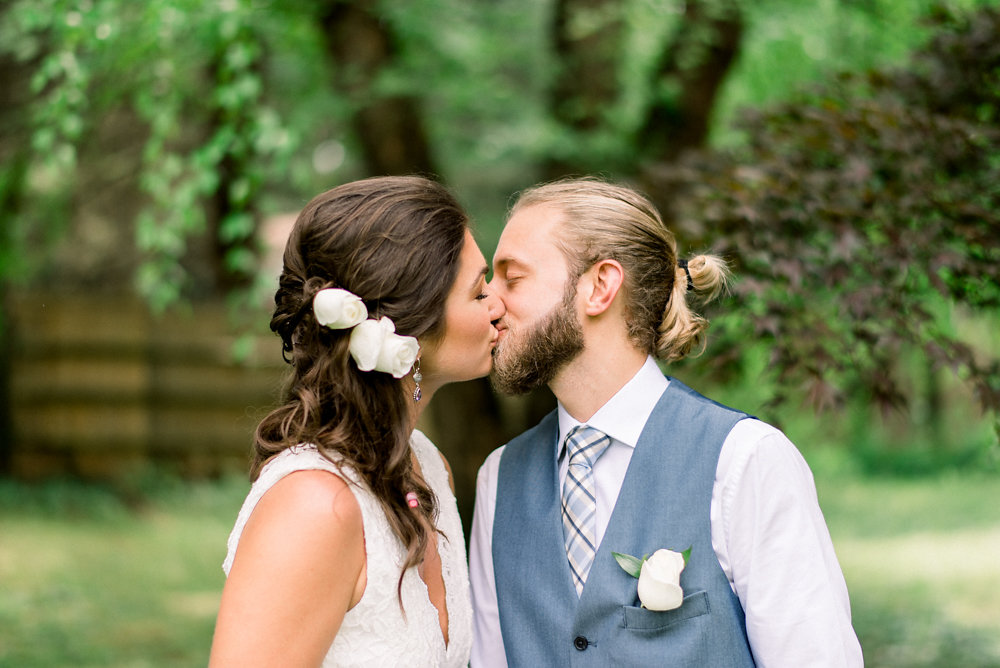 An Intimate Backyard Wedding - The Overwhelmed Bride Wedding Blog