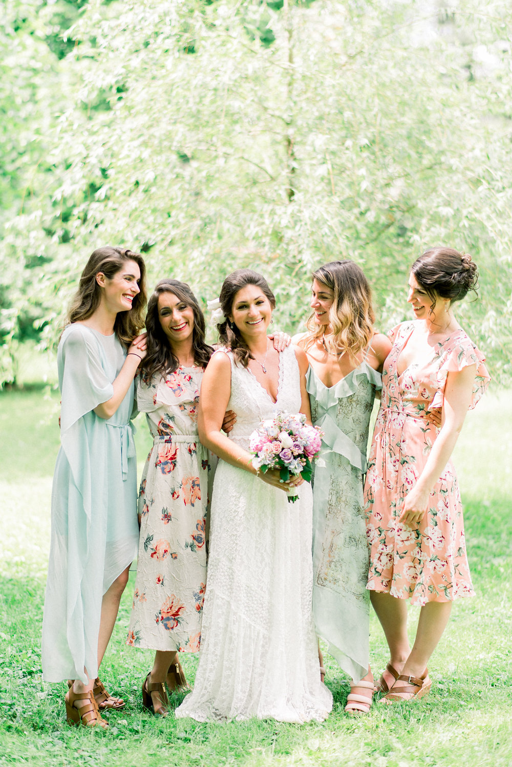 An Intimate Backyard Wedding - The Overwhelmed Bride Wedding Blog