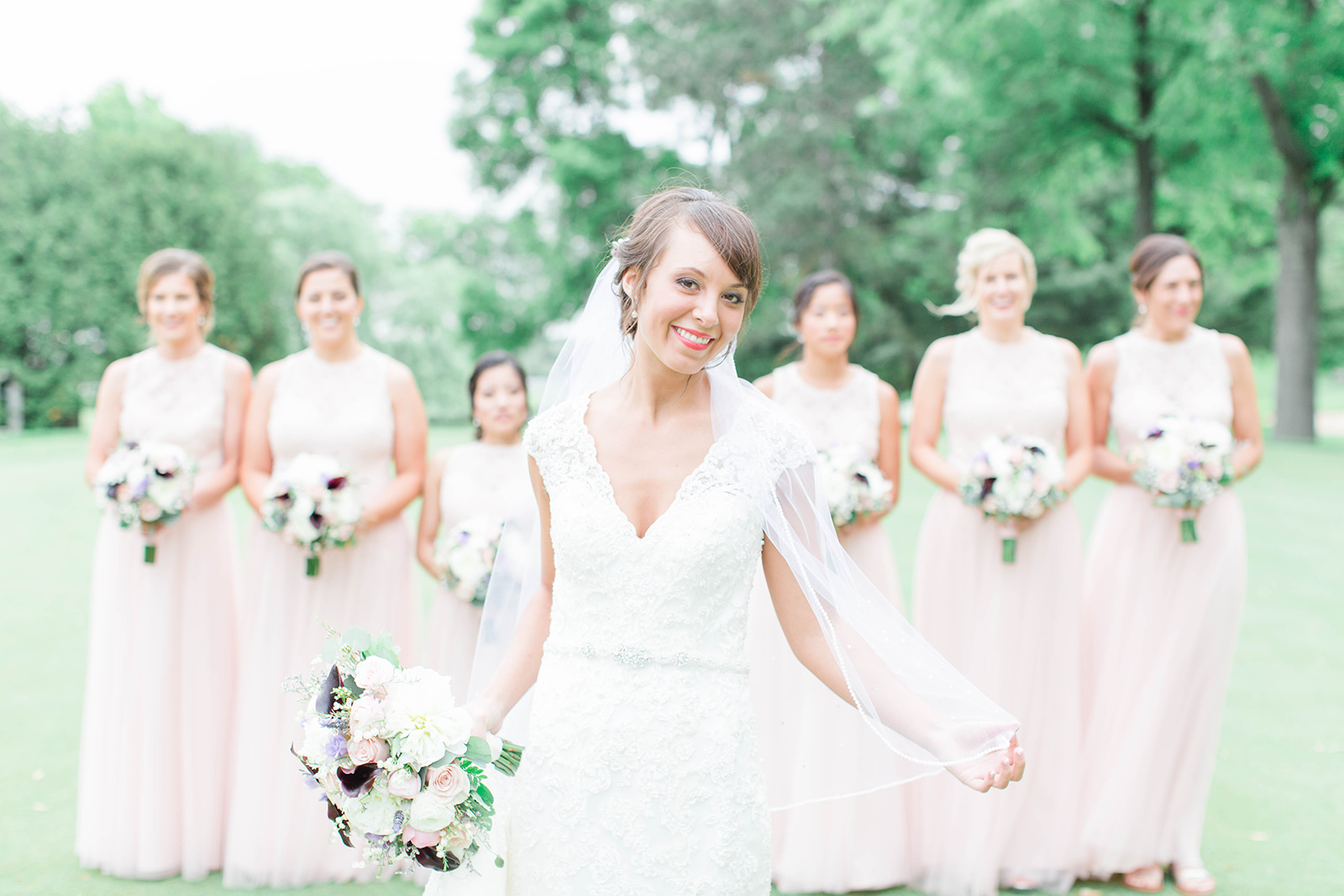 A Romantic Wausau Country Club Wisconsin Wedding - The Overwhelmed Bride Wedding Blog