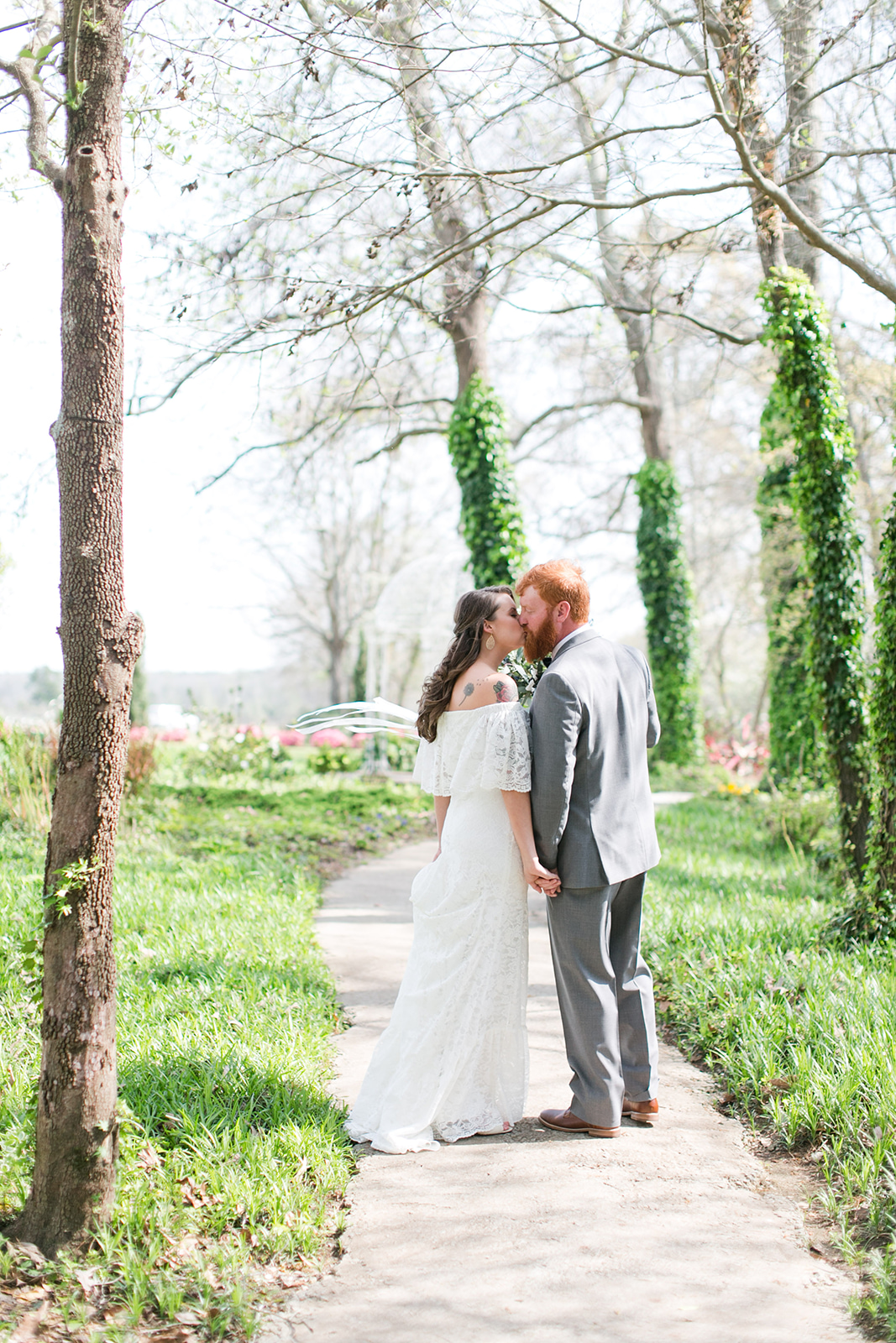 A Garden Georgia Wedding - The Venue at Tryphena’s Garden - The Overwhelmed Bride Wedding Blog