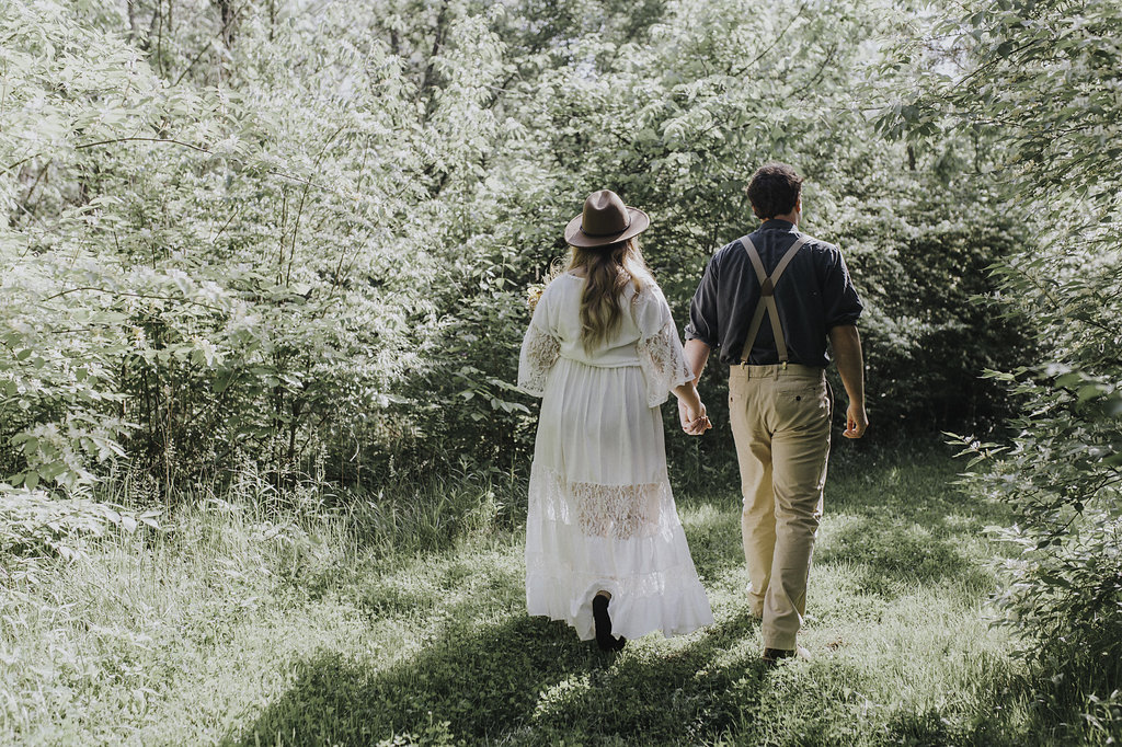 Boho Woodland Engagement Photos - The Overwhelmed Bride Wedding Blog