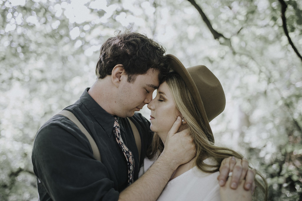 Boho Woodland Engagement Photos - The Overwhelmed Bride Wedding Blog