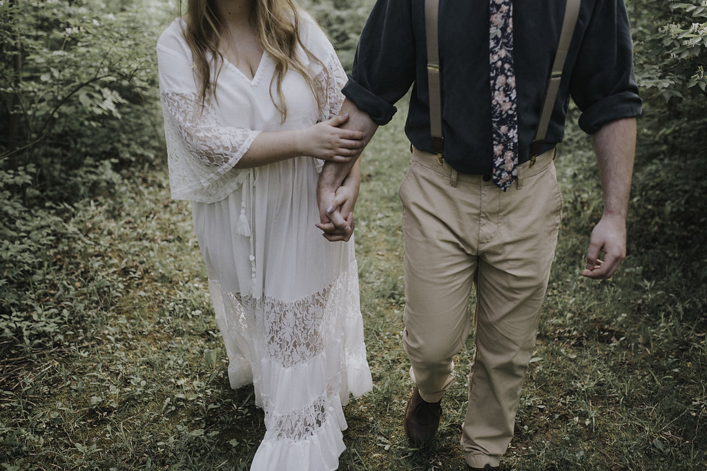 Boho Woodland Engagement Photos - The Overwhelmed Bride Wedding Blog