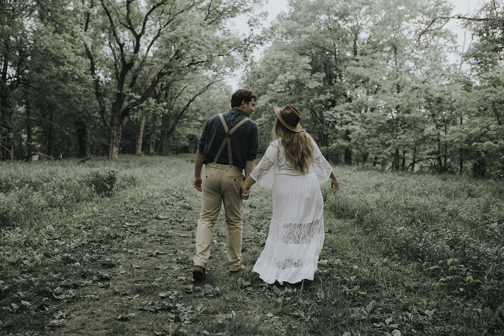 Boho Woodland Engagement Photos - The Overwhelmed Bride Wedding Blog