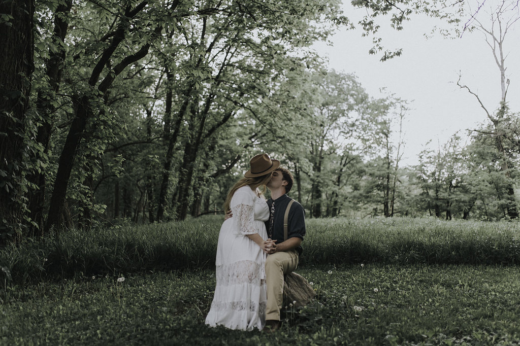 Boho Woodland Engagement Photos - The Overwhelmed Bride Wedding Blog