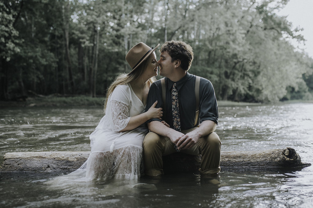 Boho Woodland Engagement Photos - The Overwhelmed Bride Wedding Blog