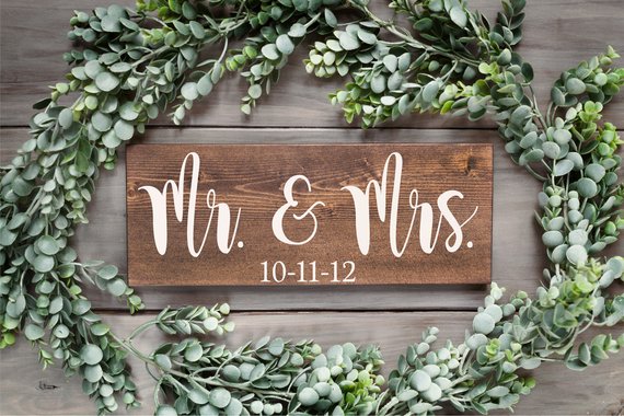 Gorgeous Fun Unique Wedding Signs - The Overwhelmed Bride Wedding Blog