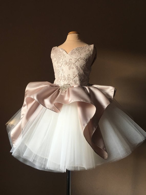 Gorgeous Flower Girl Dresses - The Overwhelmed Bride Wedding Blog 