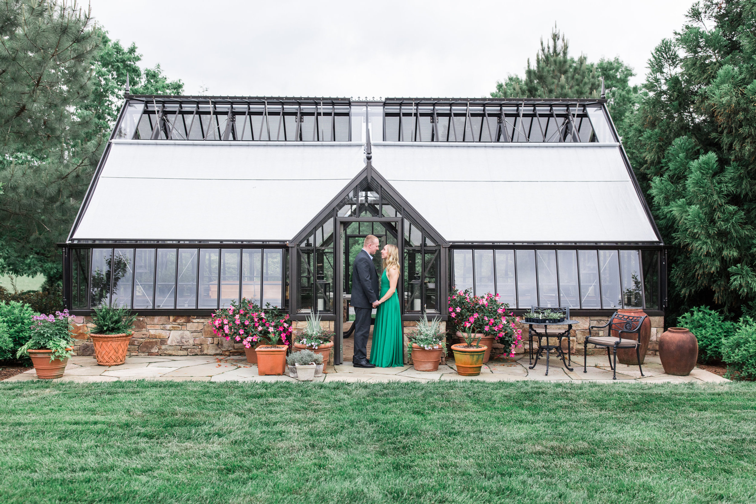 A Waterperry Farm and Gardens Engagement Photos - The Overwhelmed Bride Wedding Blog