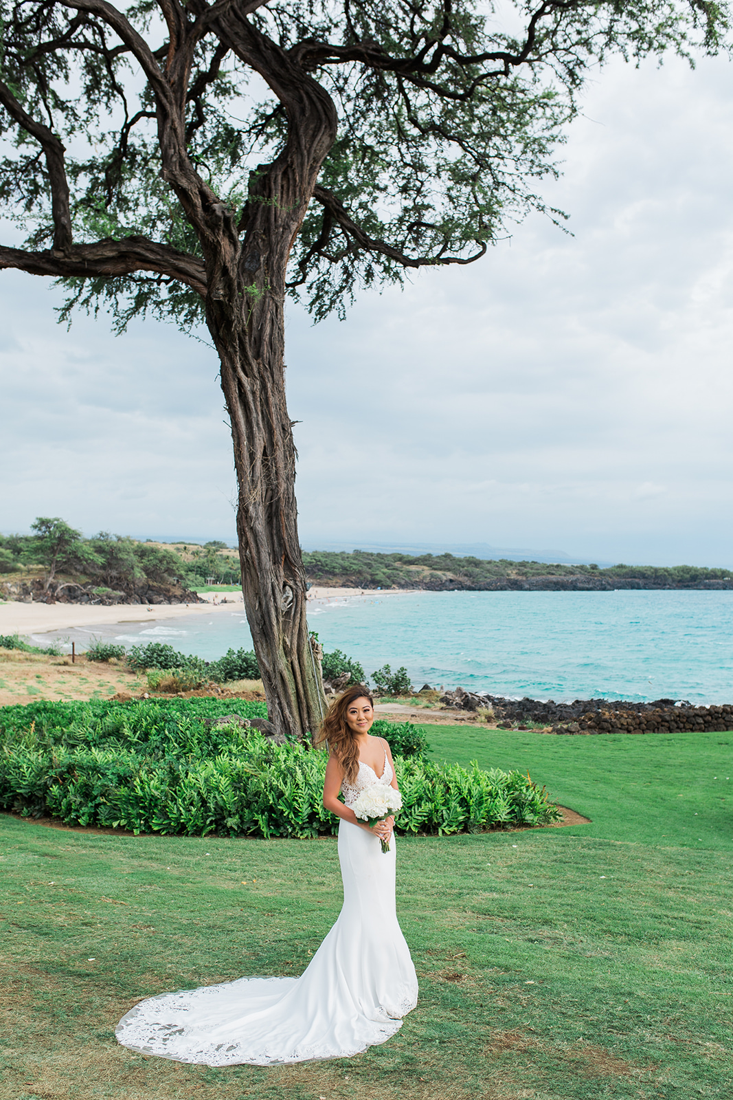 An Intimate Hapuna Prince Beach Hotel Hawaii Wedding - The Overwhelmed Bride Wedding Blog