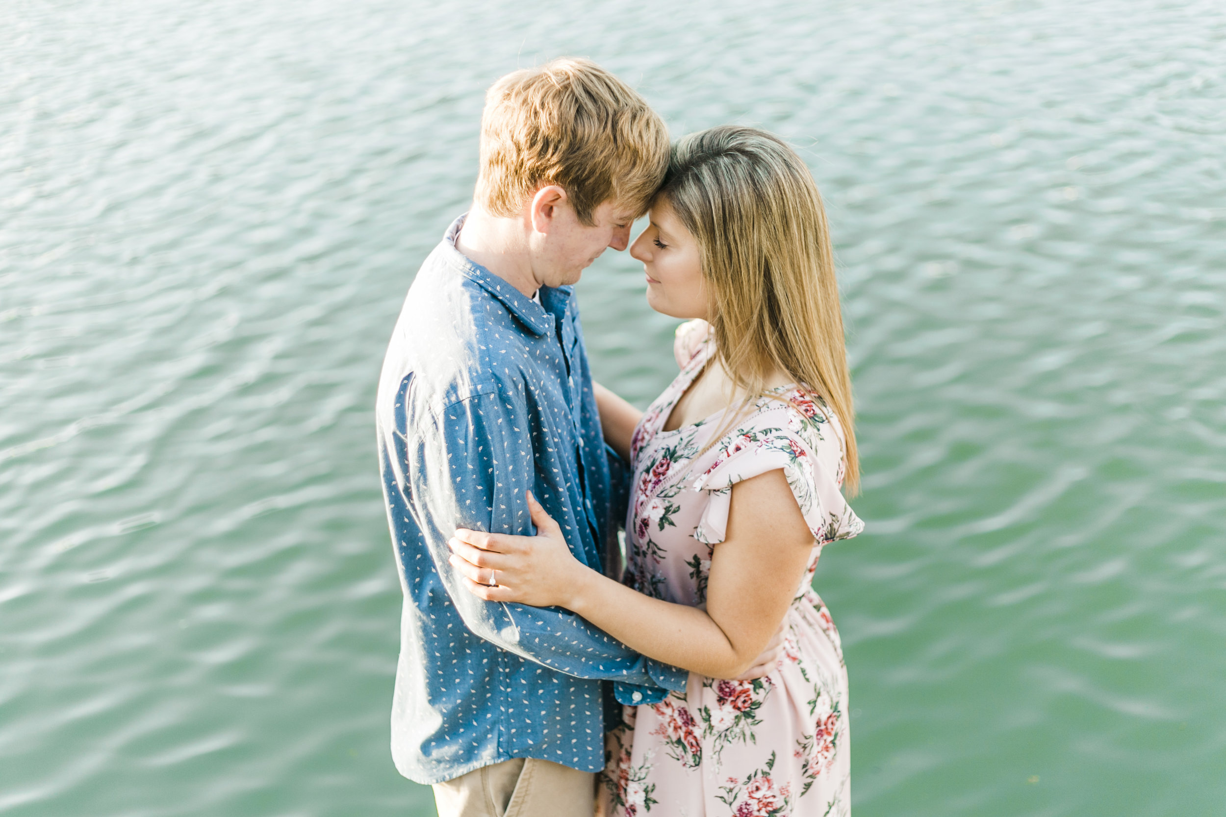 Downtown Knoxville, Tennessee Engagement Photos - The Overwhelmed Bride Wedding Blog