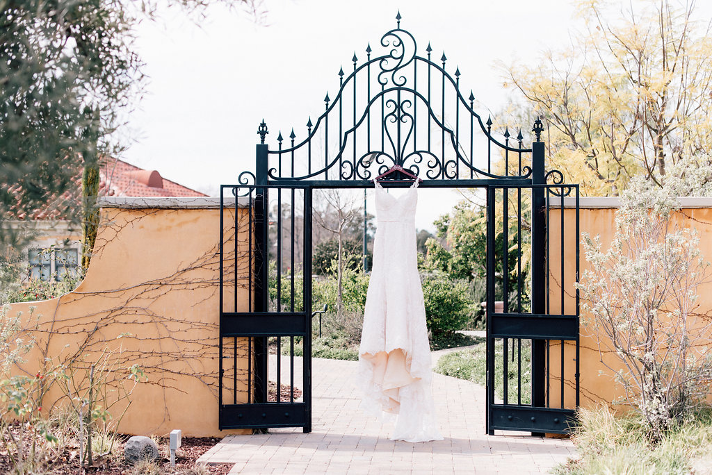 Thousand Oaks Garden Wedding Venue Los Robles Greens - The Overwhelmed Bride Wedding Blog