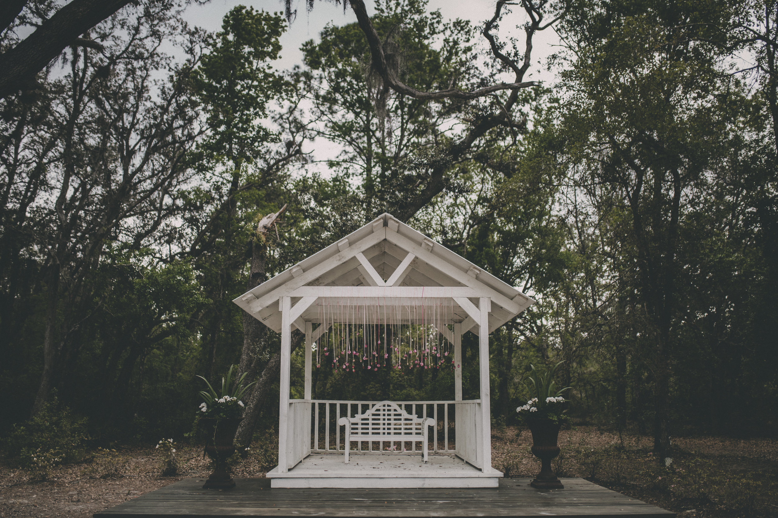 Rustic Vintage Chandler Oaks Barn Wedding - St. Augustine Florida Wedding Venue - The Overwhelmed Bride Wedding Blog