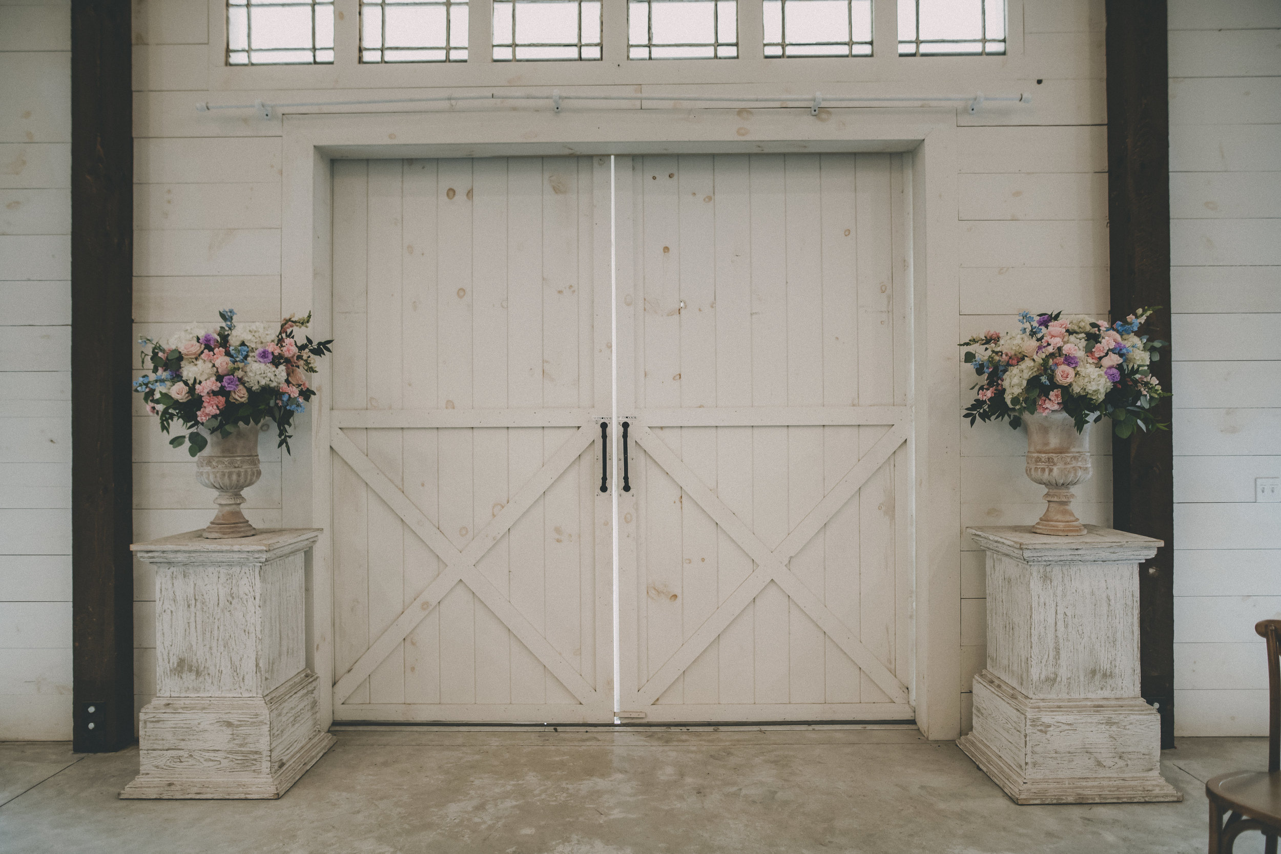 Rustic Vintage Chandler Oaks Barn Wedding - St. Augustine Florida Wedding Venue - The Overwhelmed Bride Wedding Blog