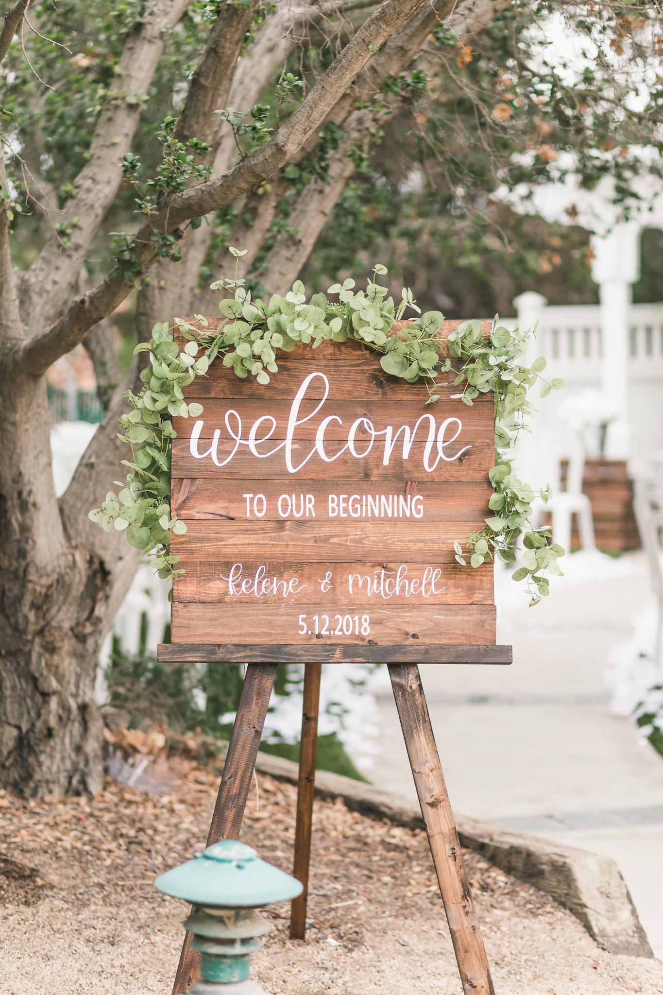 A Rustic DIY Wisconsin Wedding - Heritage Hill State Historical Park Wedding - The Overwhelmed Bride Wedding Blog